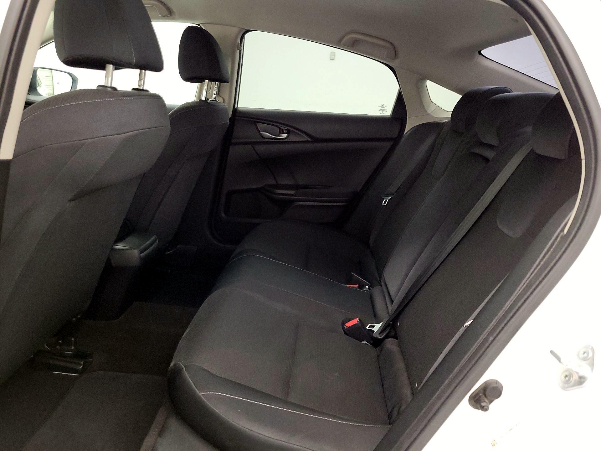 Thumbnail: 2021 Honda Insight - 20