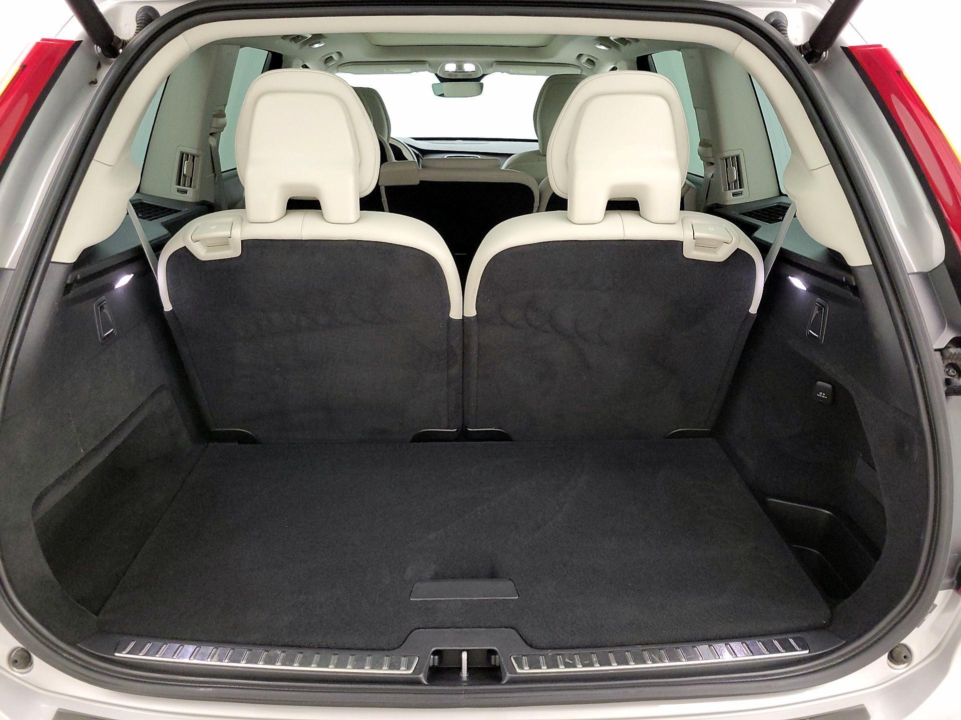 Thumbnail: 2023 Volvo XC90 - 20