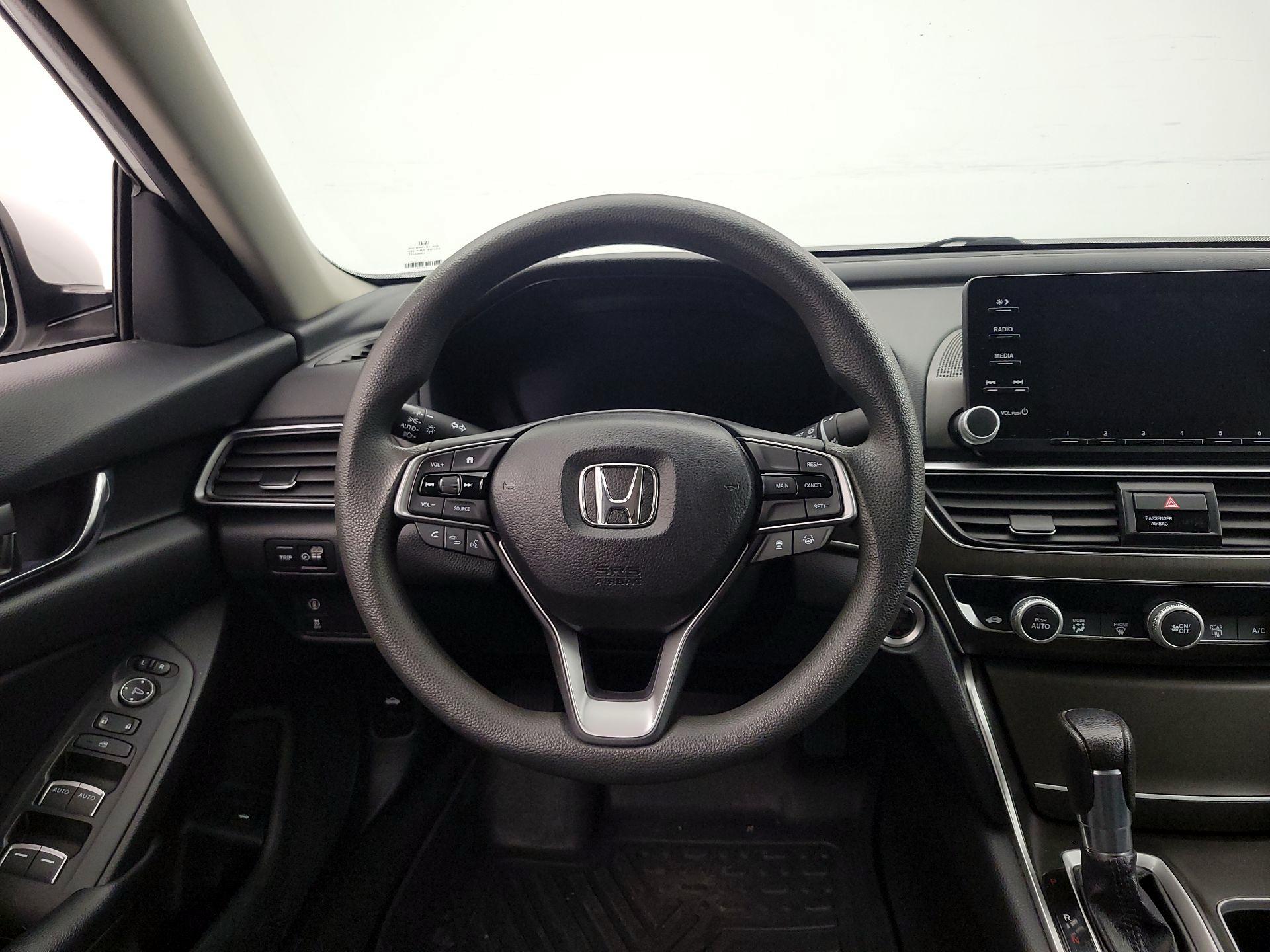 Thumbnail: 2018 Honda Accord - 10