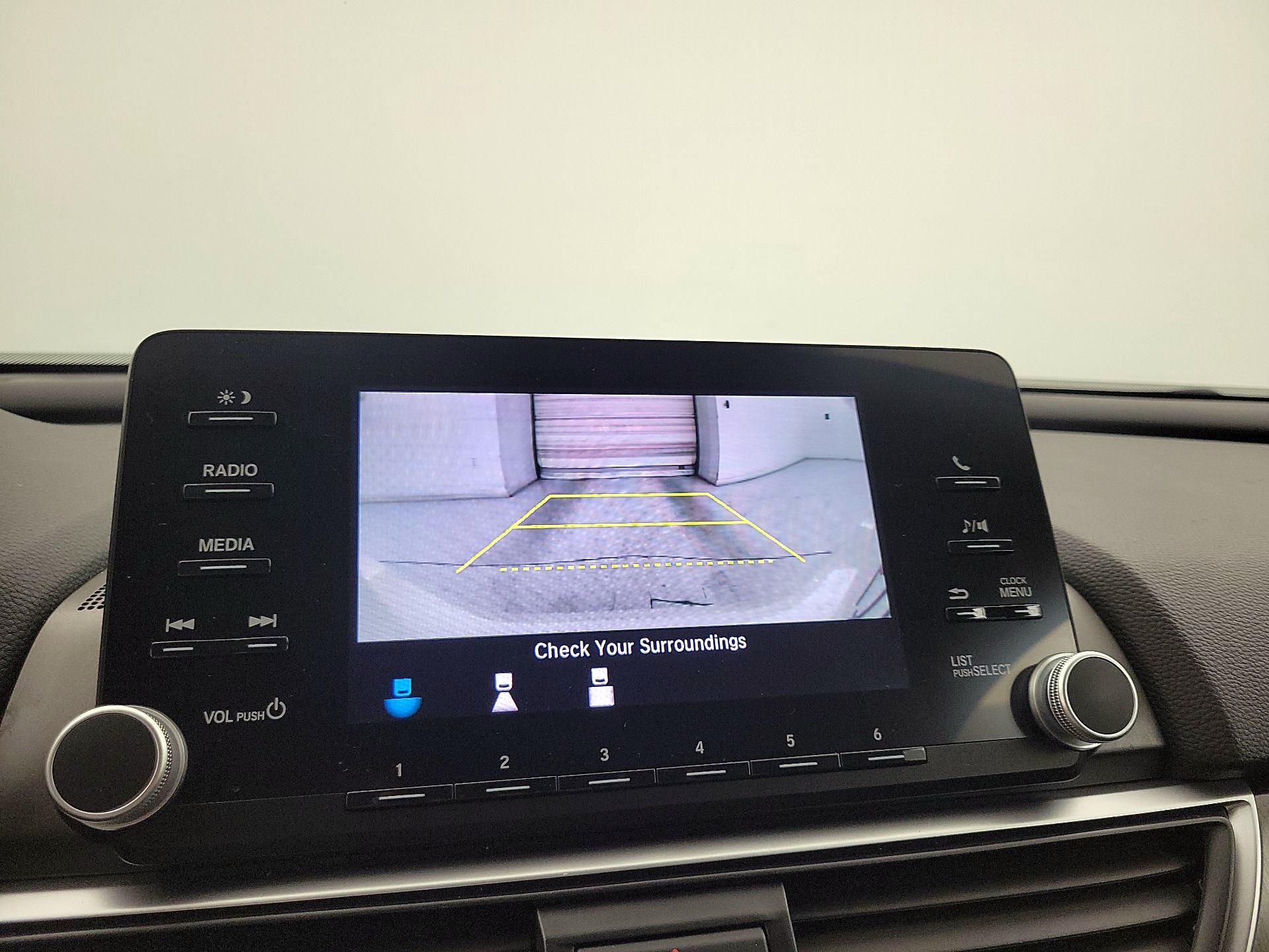 Thumbnail: 2018 Honda Accord - 14