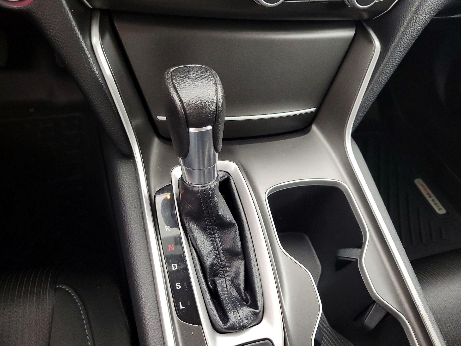 Thumbnail: 2018 Honda Accord - 17