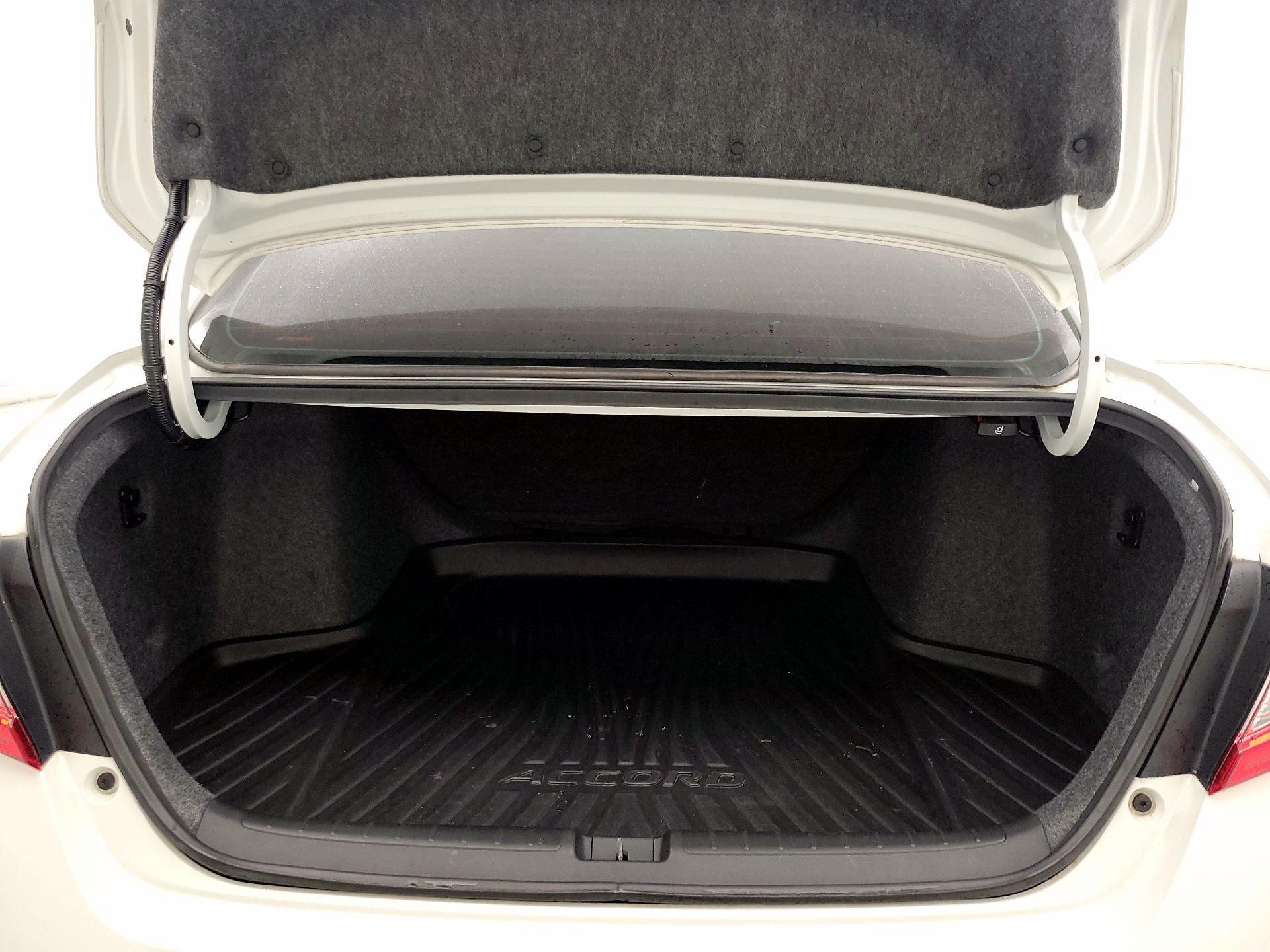 Thumbnail: 2018 Honda Accord - 20