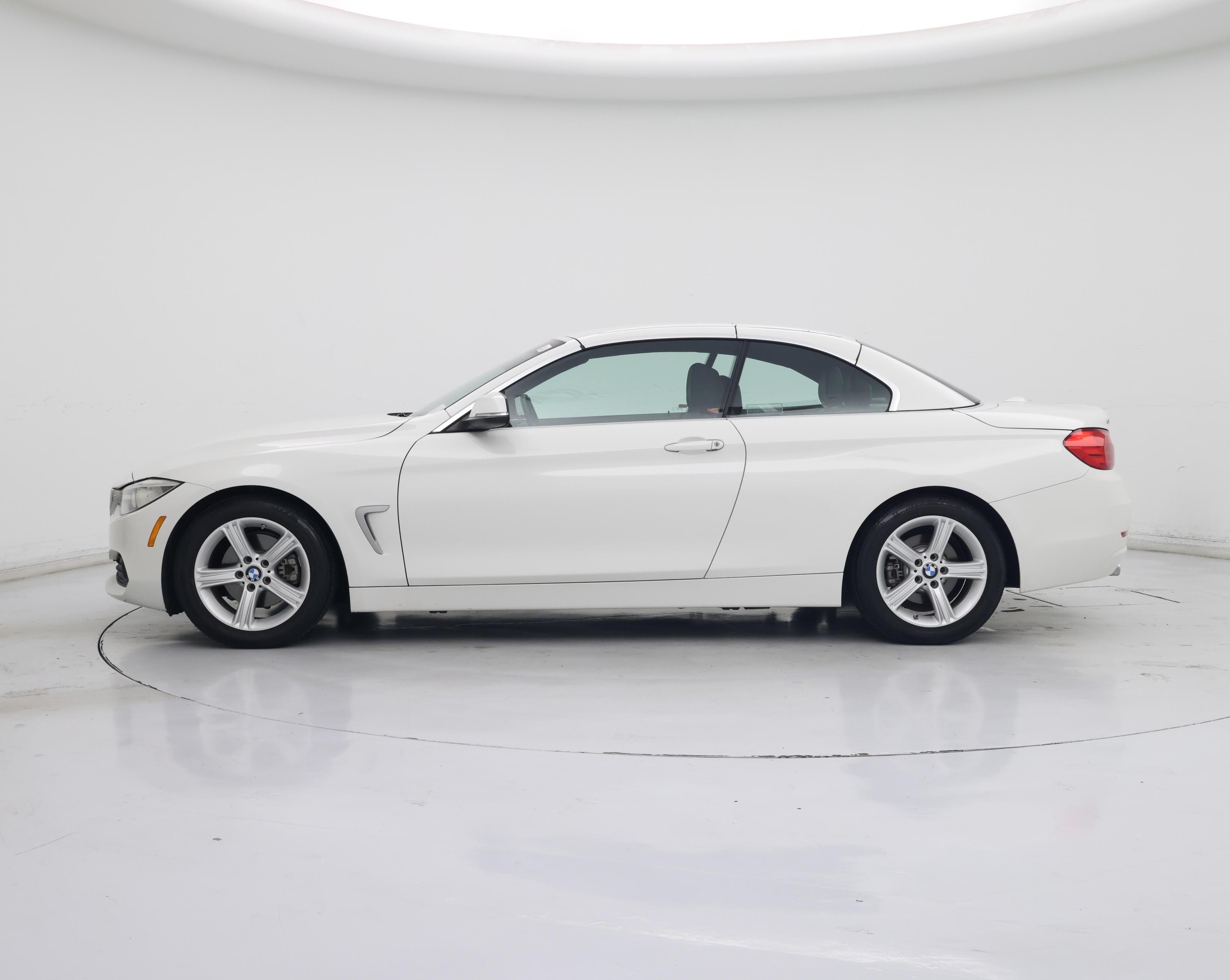 Thumbnail: 2015 BMW 4 Series - 3