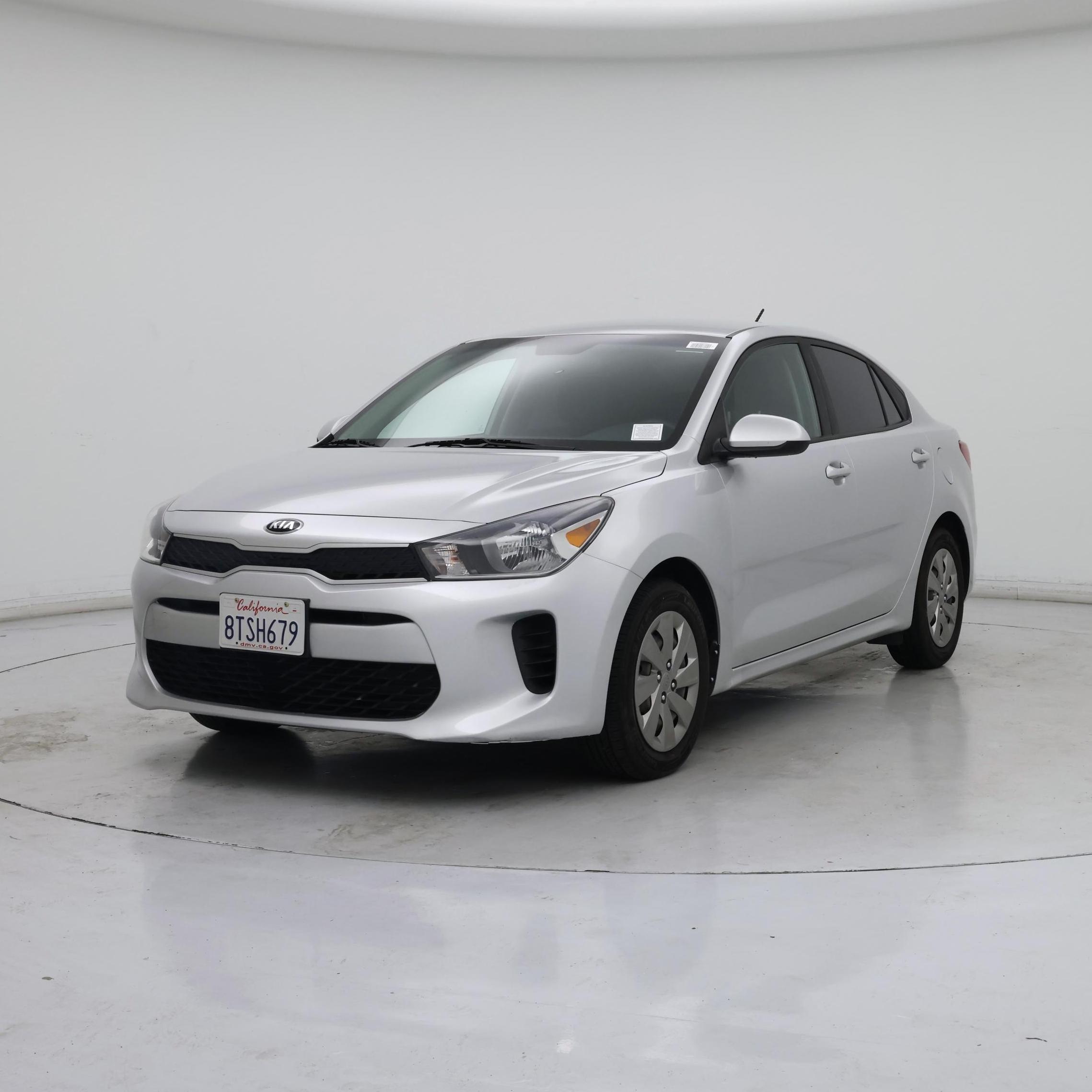 Thumbnail: 2019 Kia Rio - 4