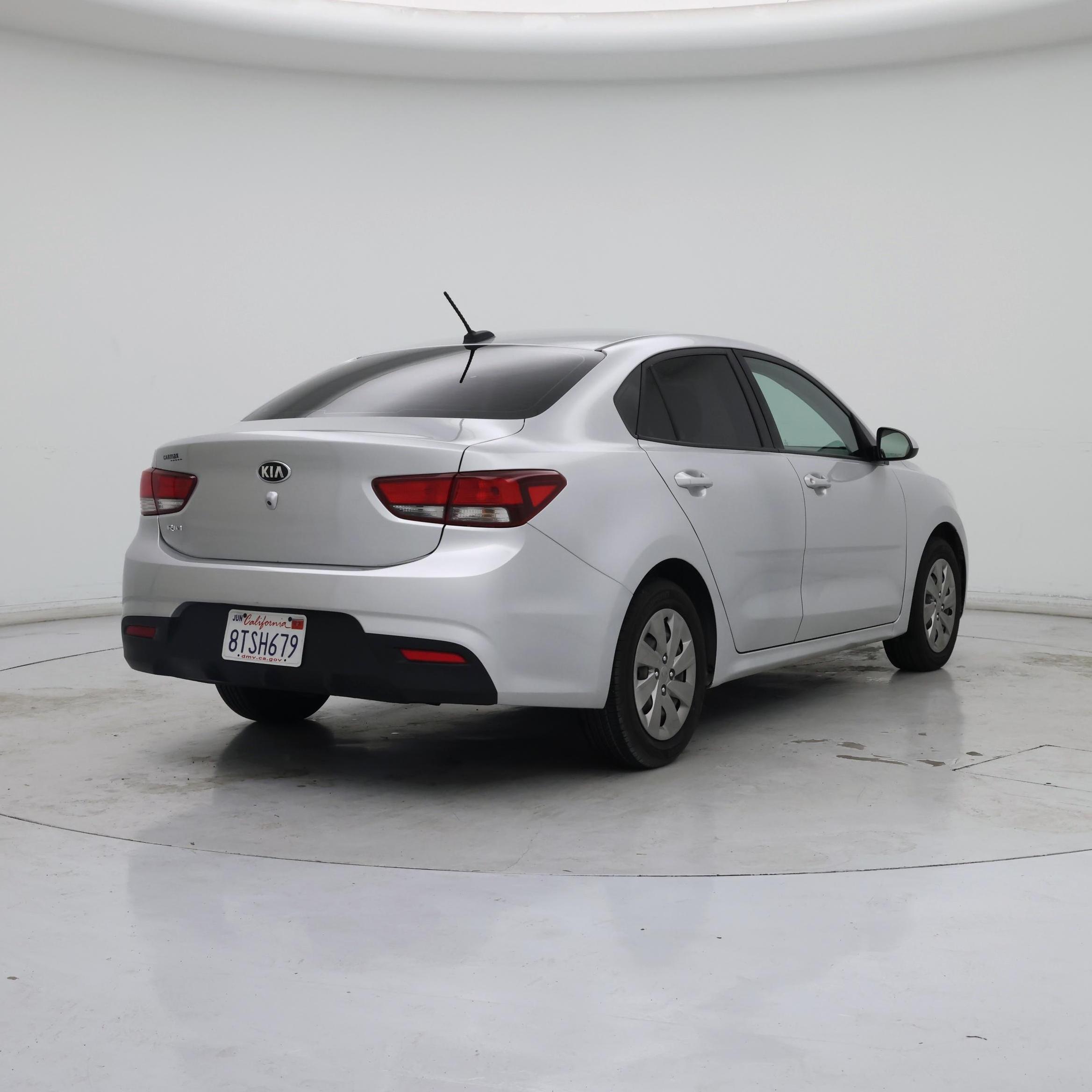 Thumbnail: 2019 Kia Rio - 8