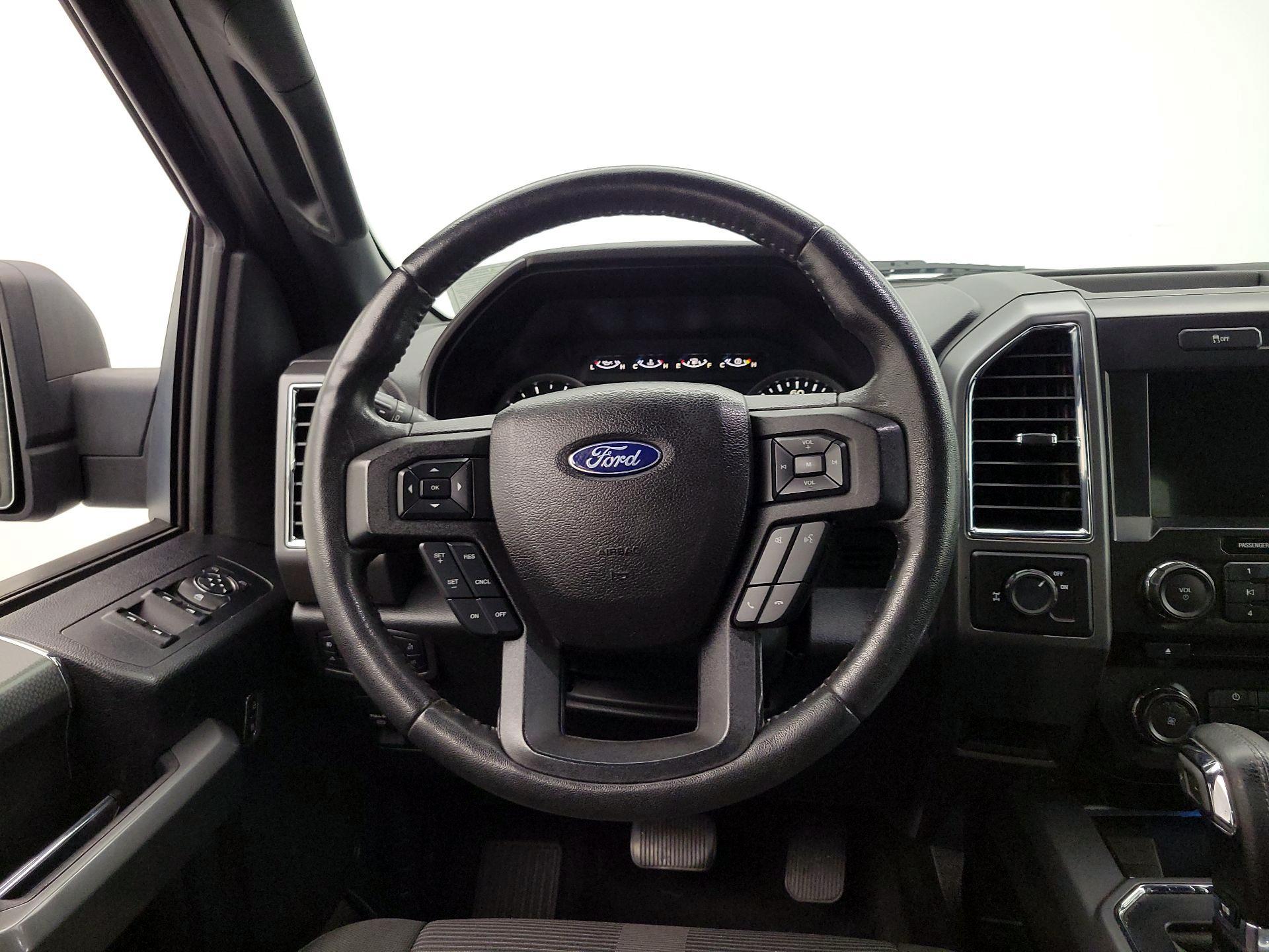Thumbnail: 2017 Ford F-150 - 10
