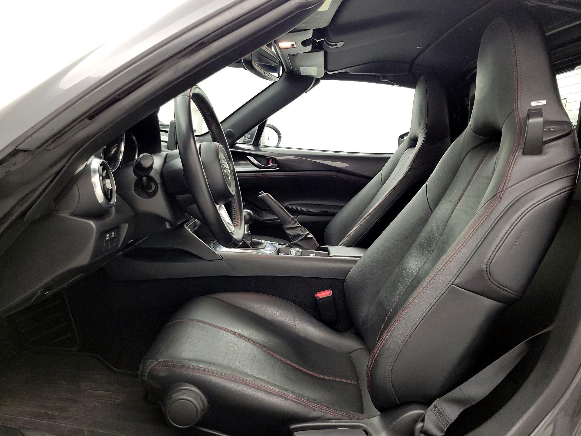 Thumbnail: 2019 Mazda MX-5 Miata - 11