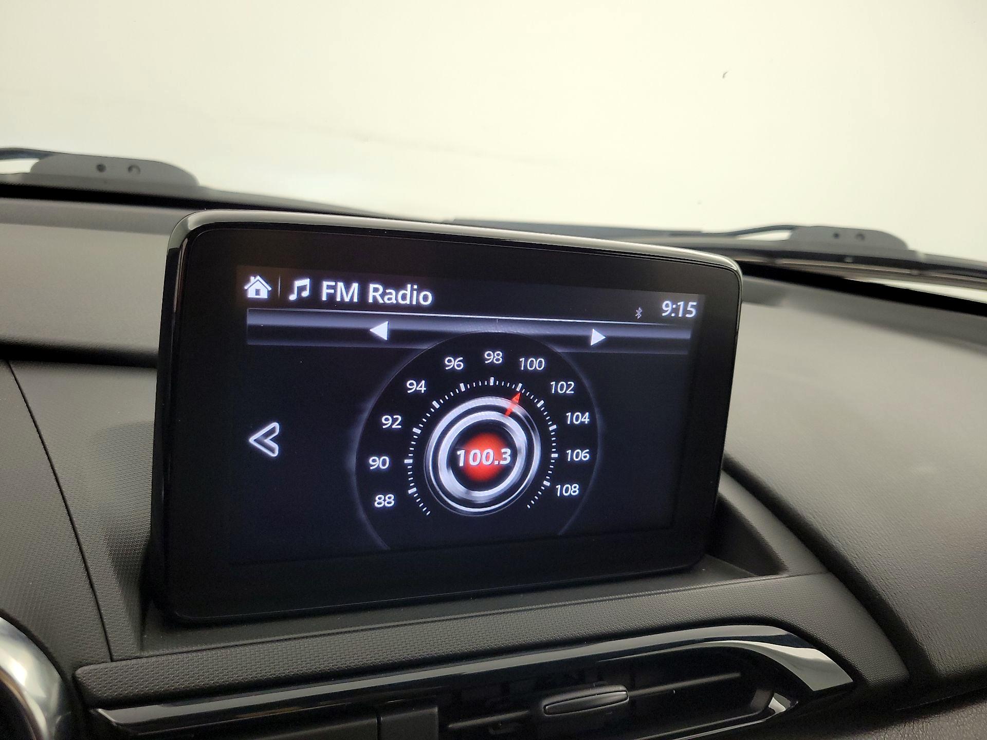 Thumbnail: 2019 Mazda MX-5 Miata - 16