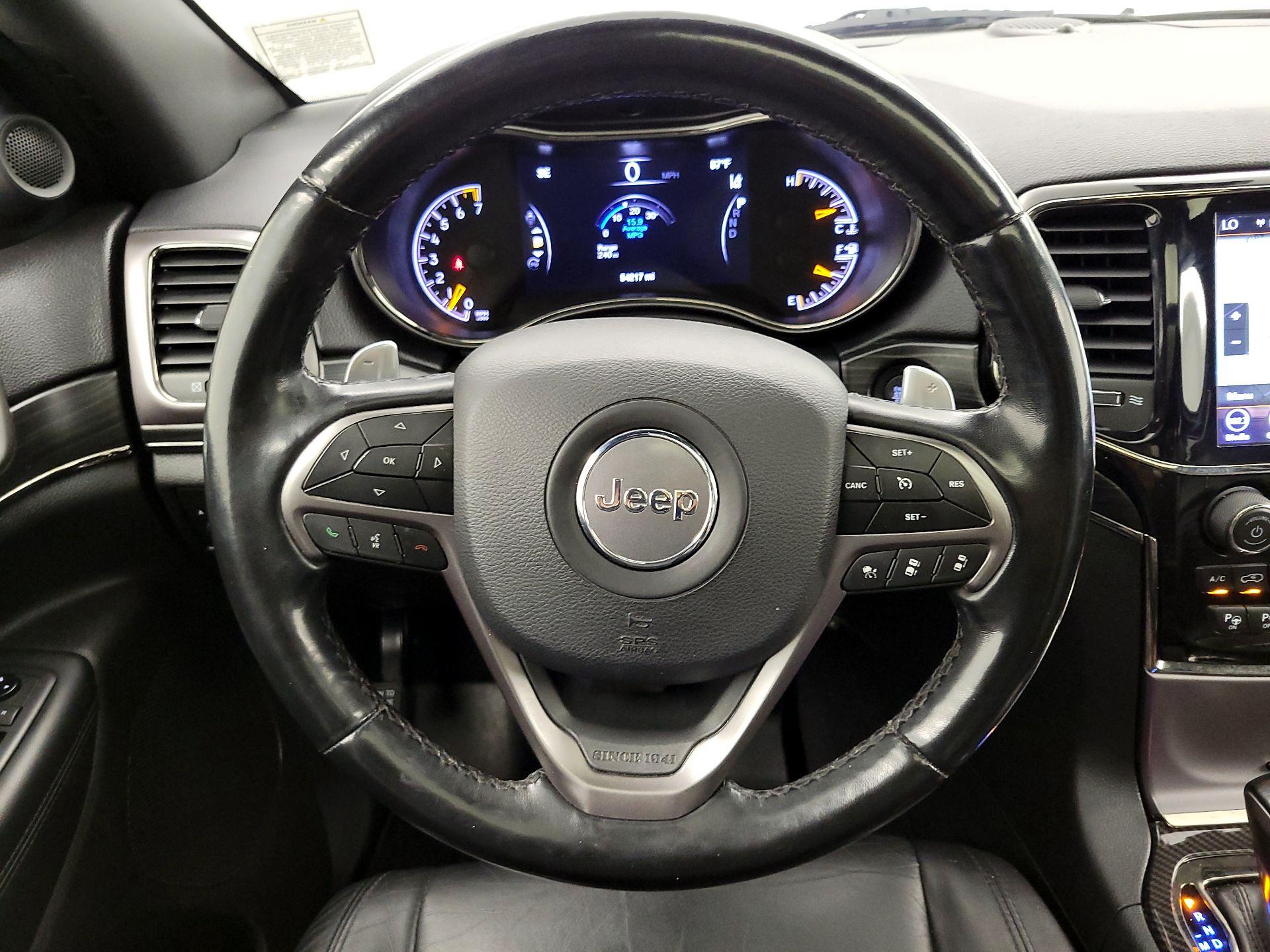 Thumbnail: 2020 Jeep Grand Cherokee - 10