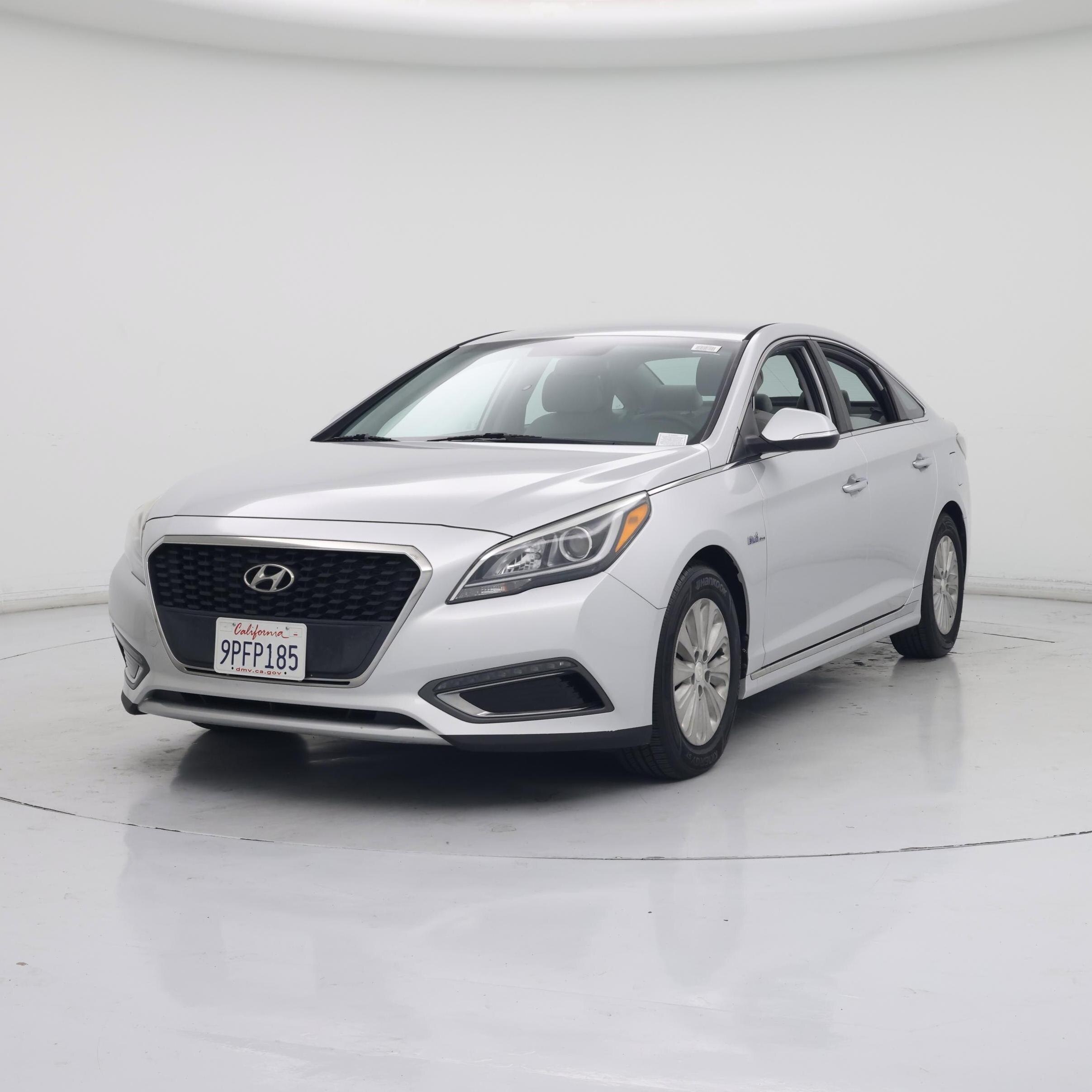 Thumbnail: 2016 Hyundai Sonata - 4