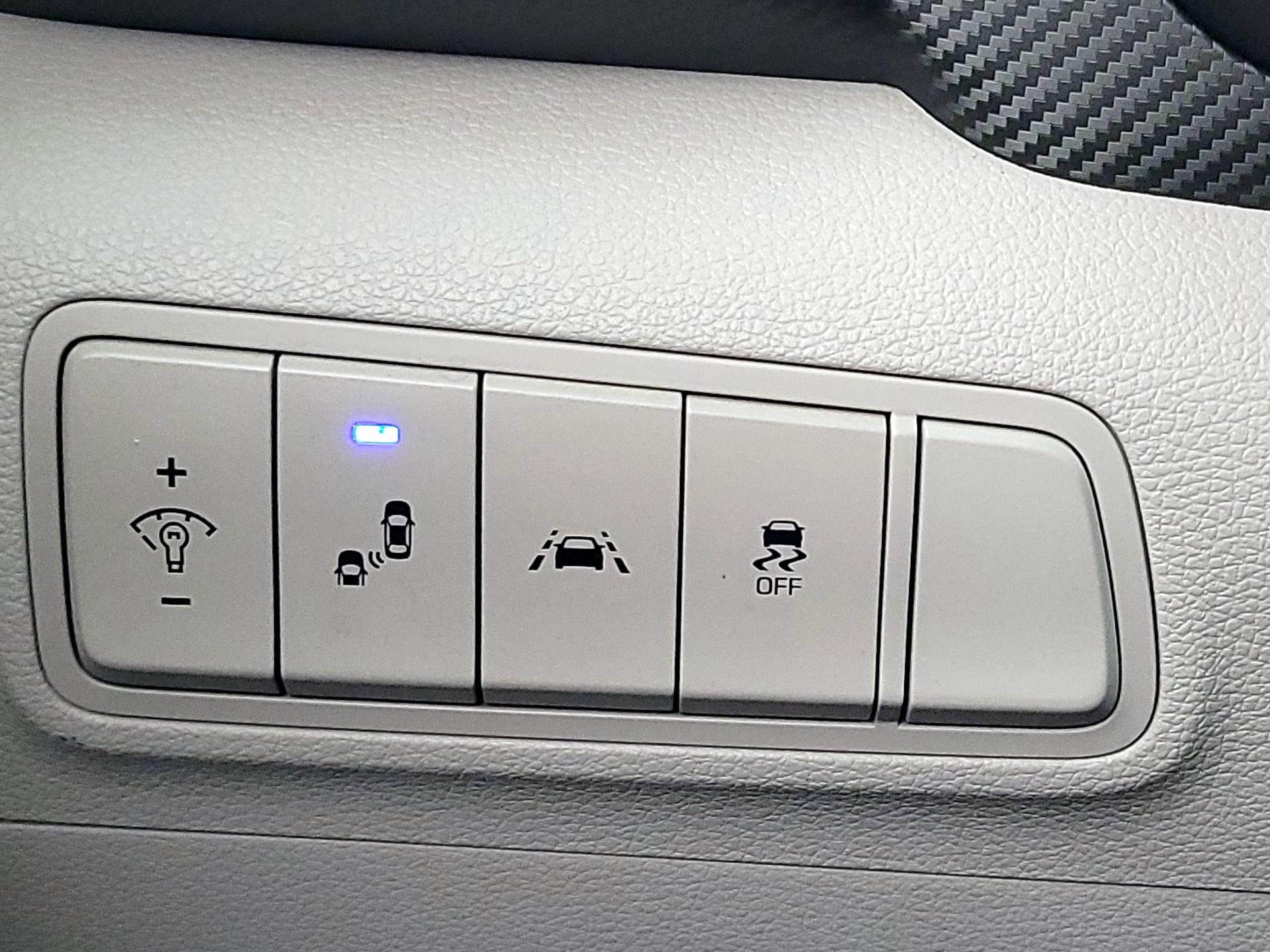 Thumbnail: 2019 Hyundai Tucson - 13