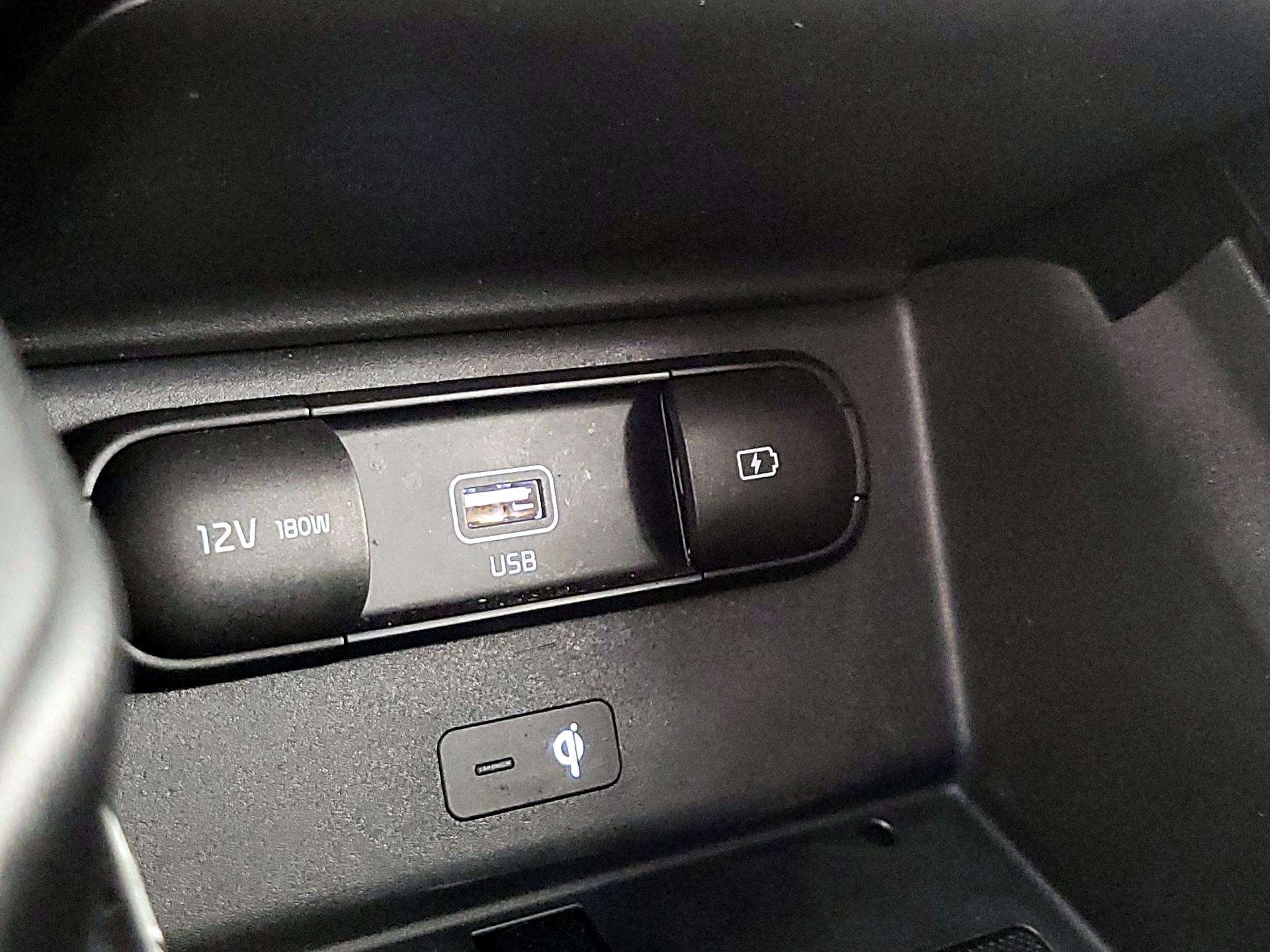 Thumbnail: 2020 Kia Telluride - 16