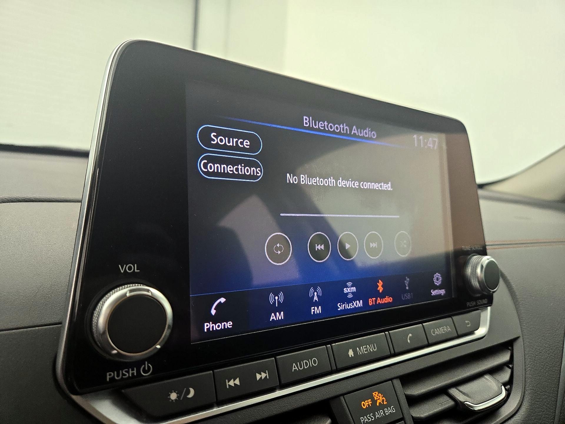 Thumbnail: 2021 Nissan Altima - 15