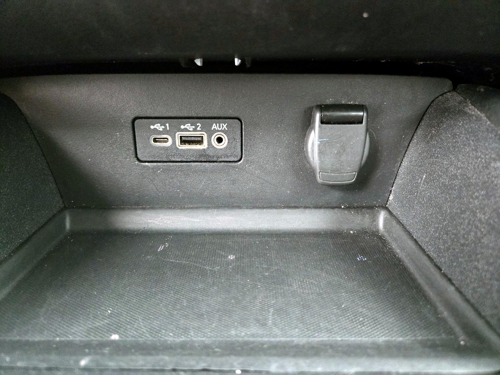 Thumbnail: 2021 Nissan Altima - 18