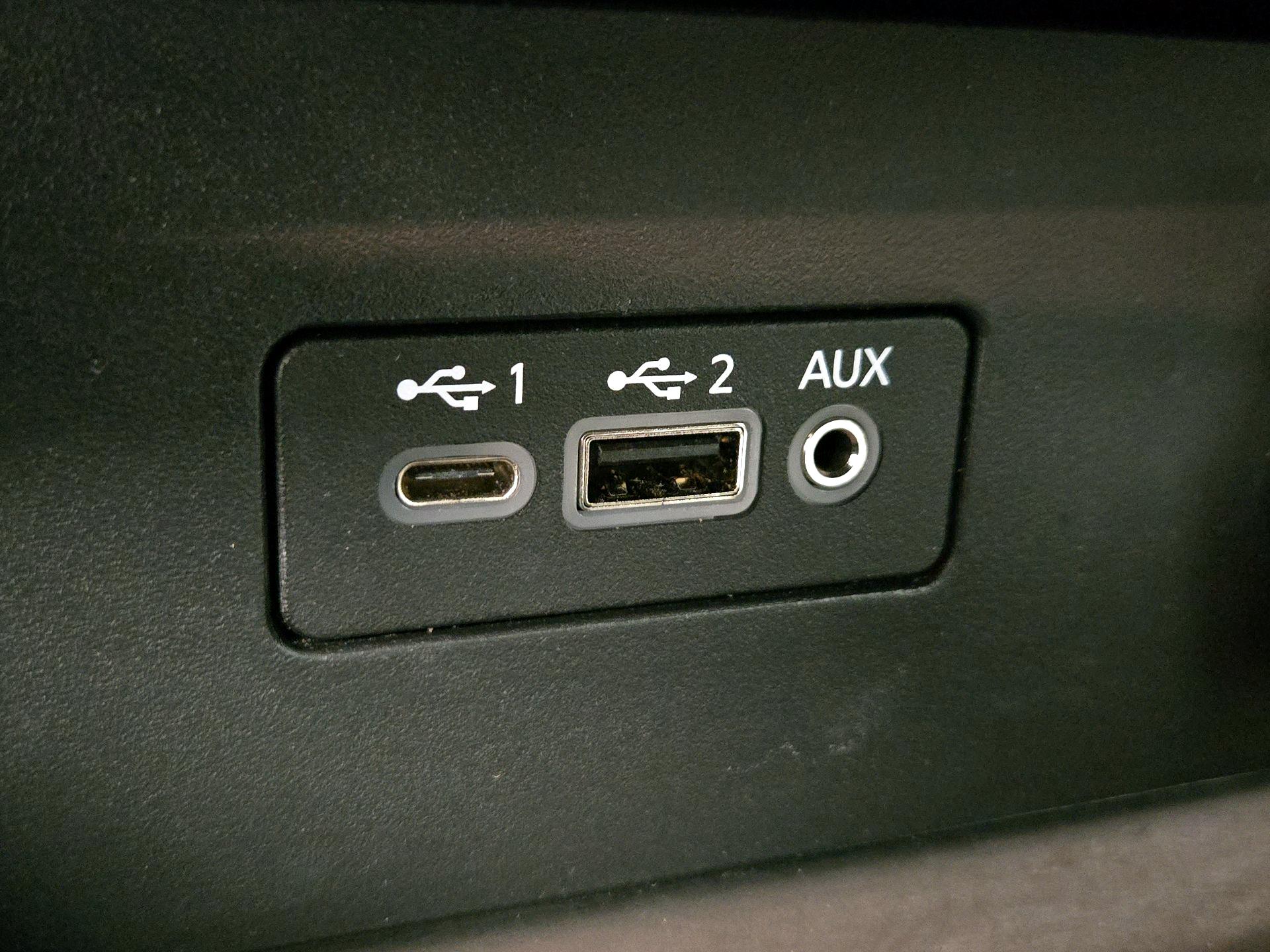 Thumbnail: 2021 Nissan Altima - 18