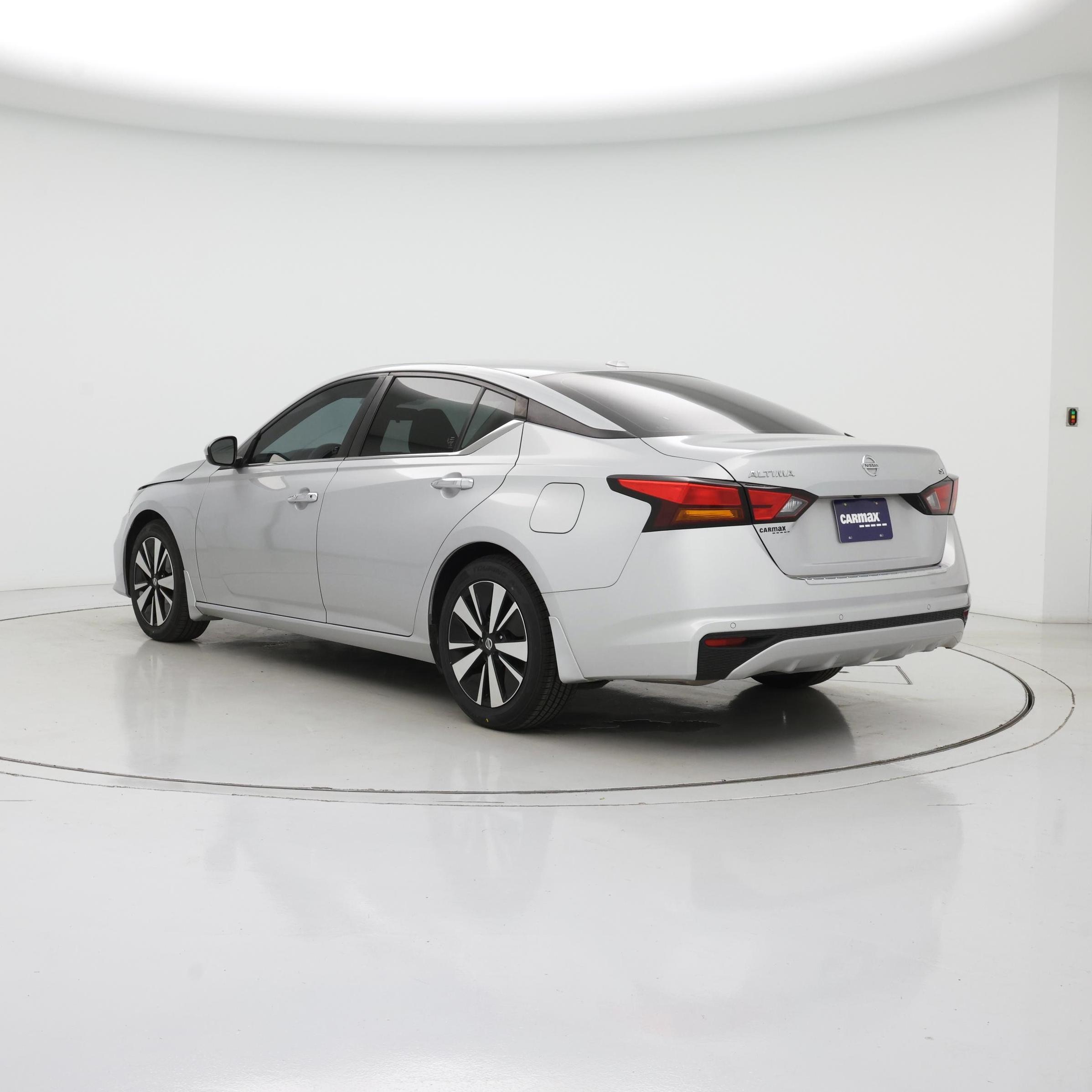 Thumbnail: 2021 Nissan Altima - 2