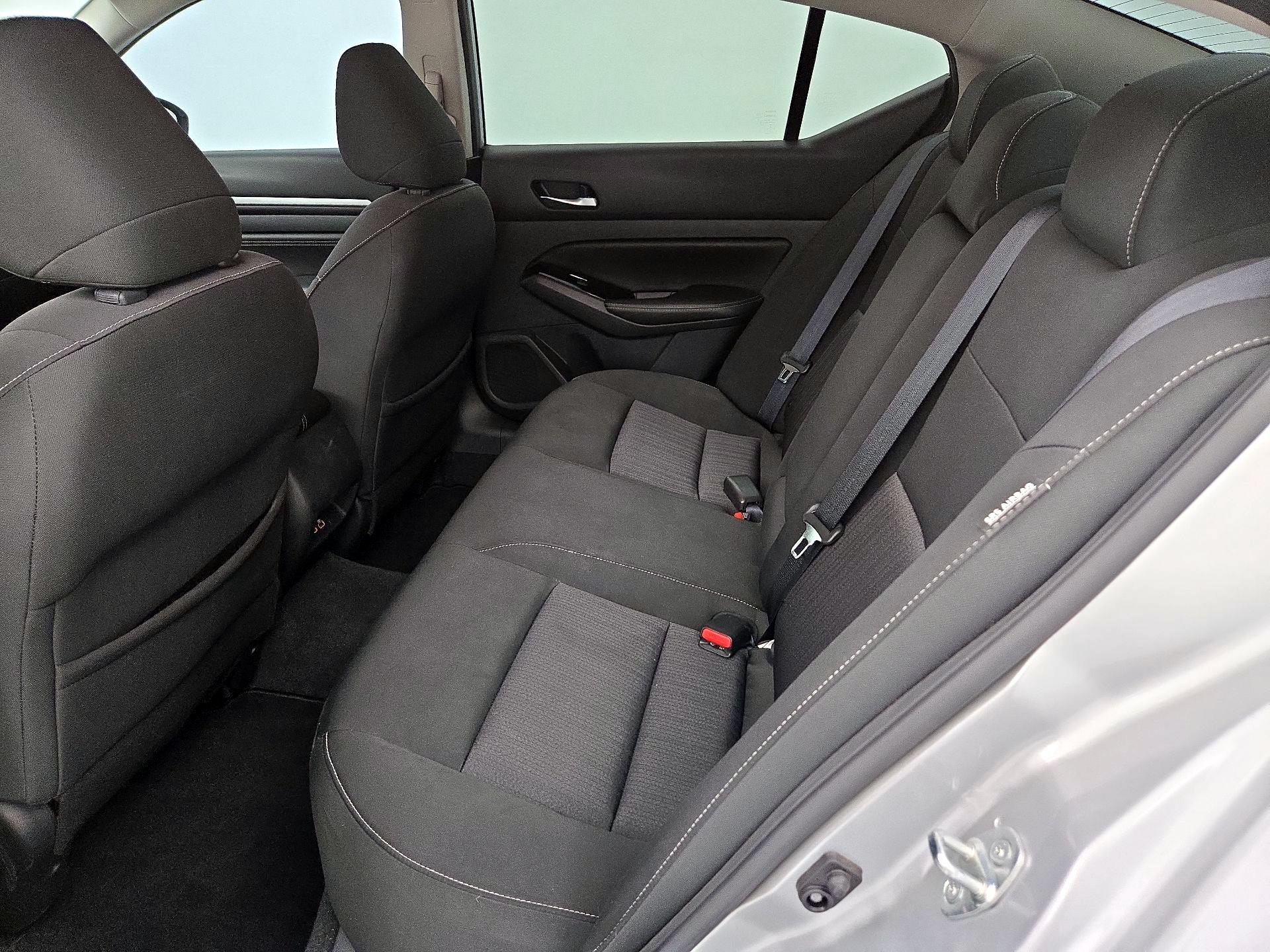 Thumbnail: 2021 Nissan Altima - 19