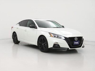 2022 Nissan Altima SR