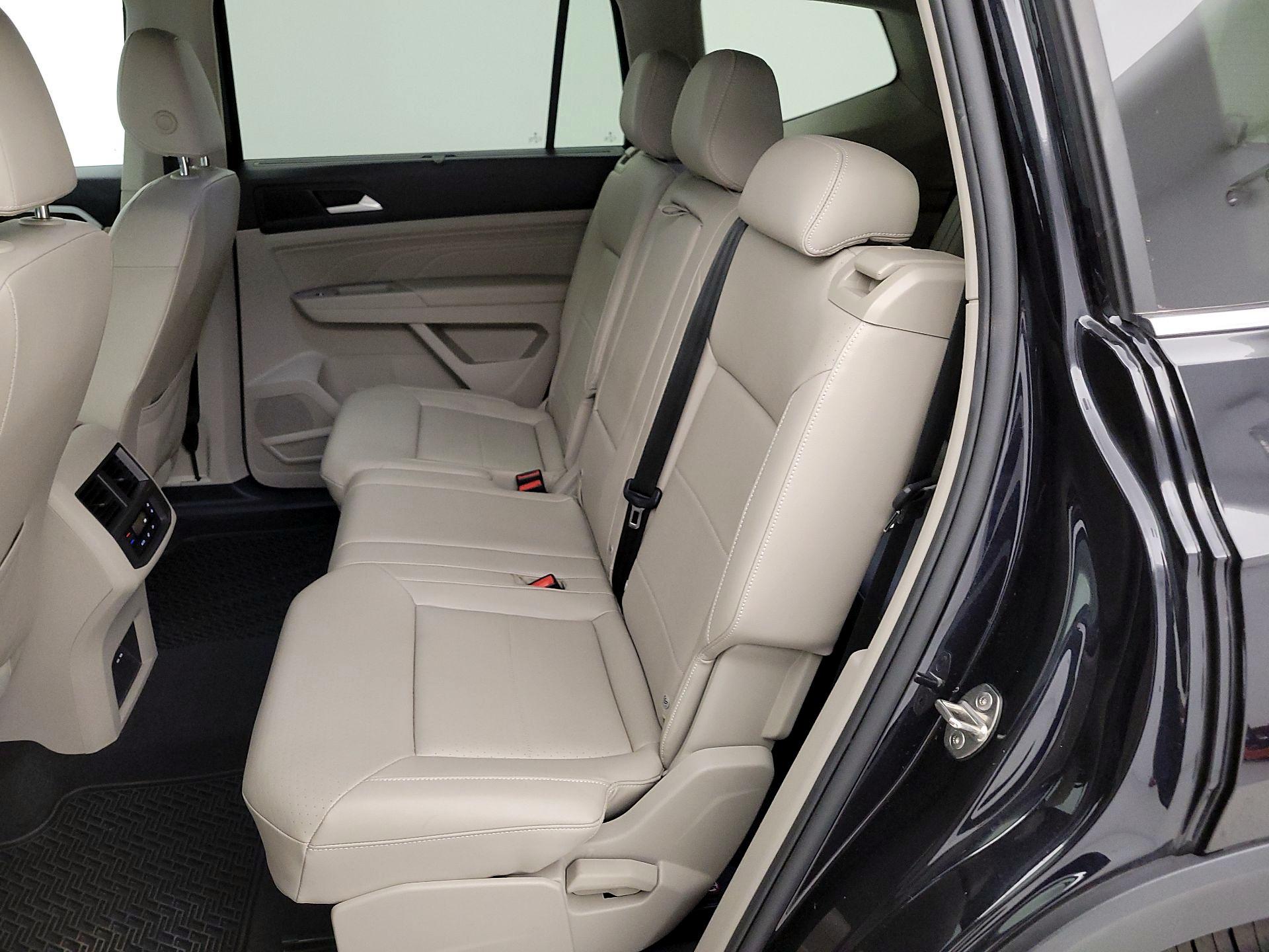 Thumbnail: 2022 Volkswagen Atlas - 19