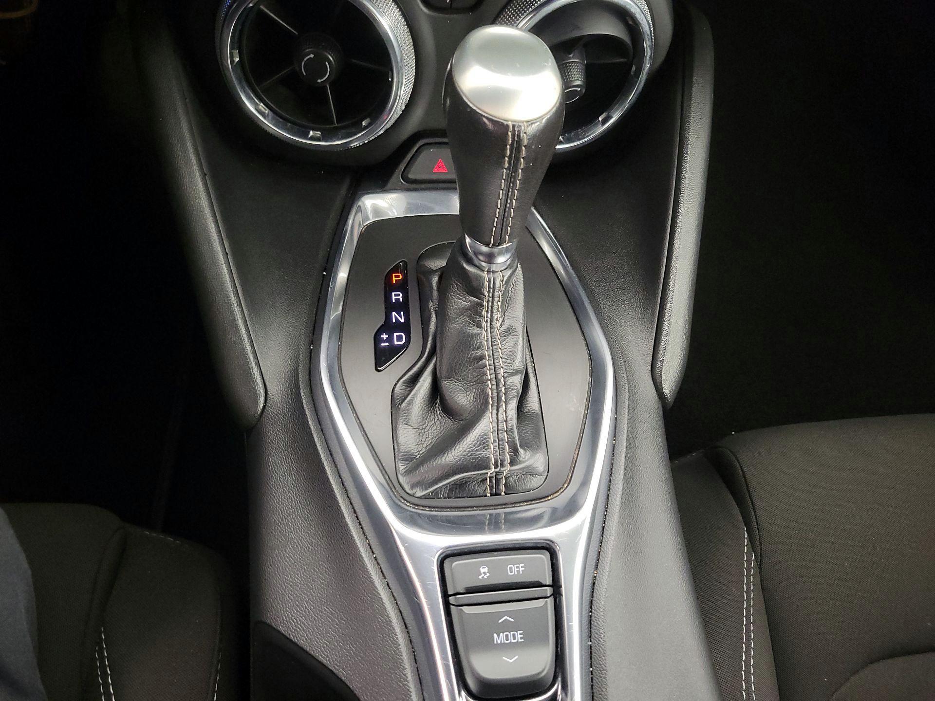 Thumbnail: 2020 Chevrolet Camaro - 17