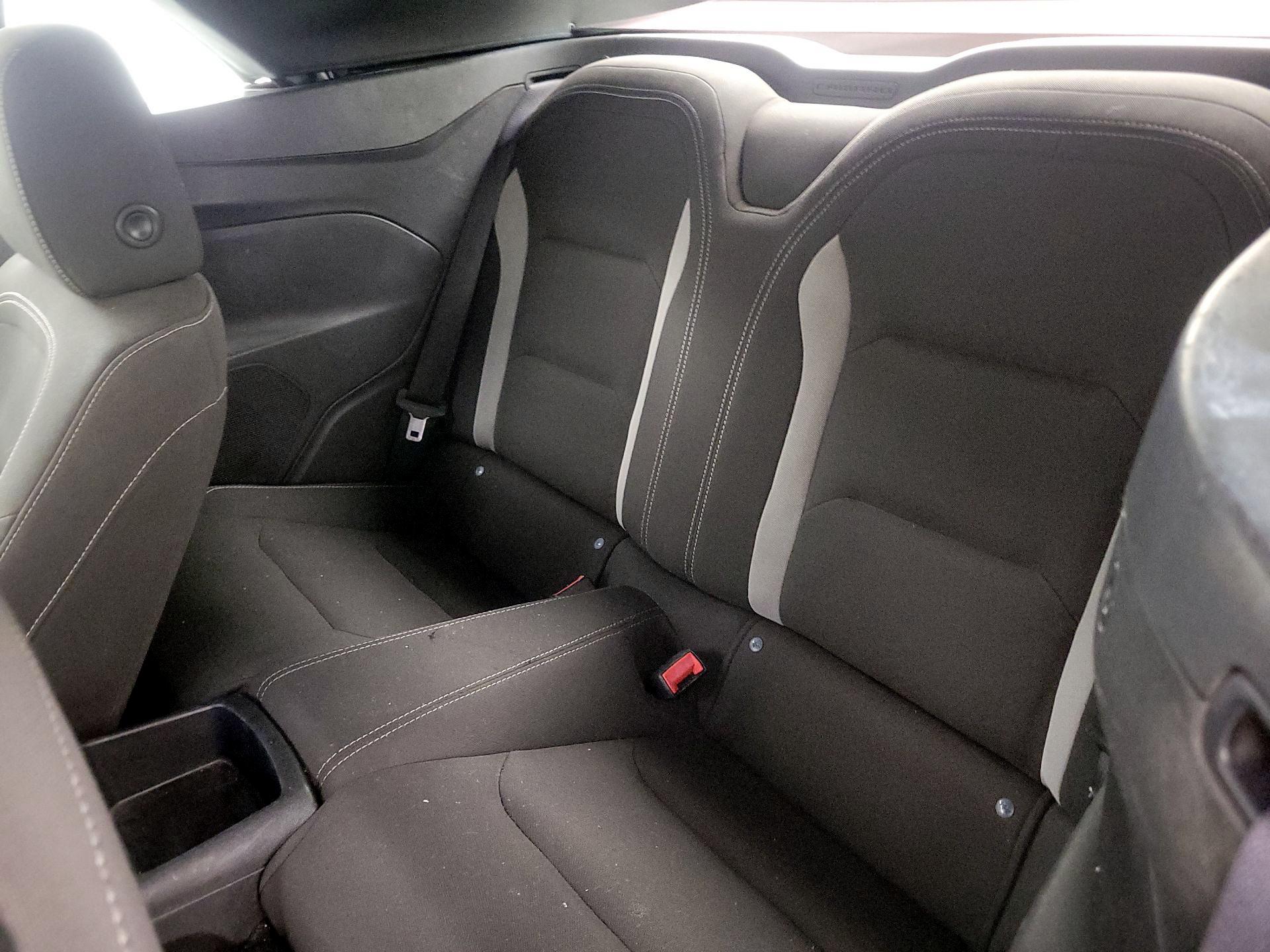 Thumbnail: 2020 Chevrolet Camaro - 19