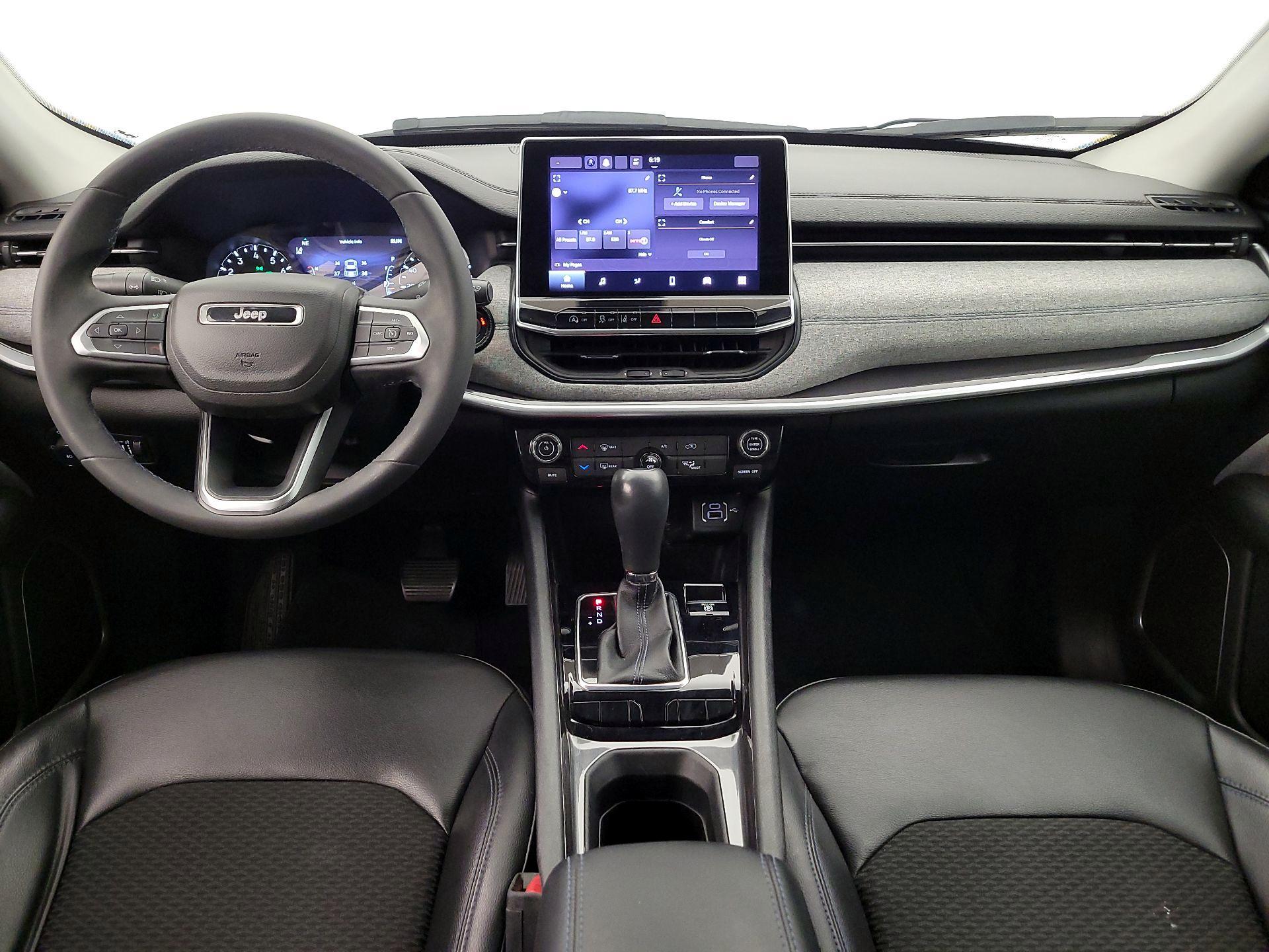 Thumbnail: 2022 Jeep Compass - 9