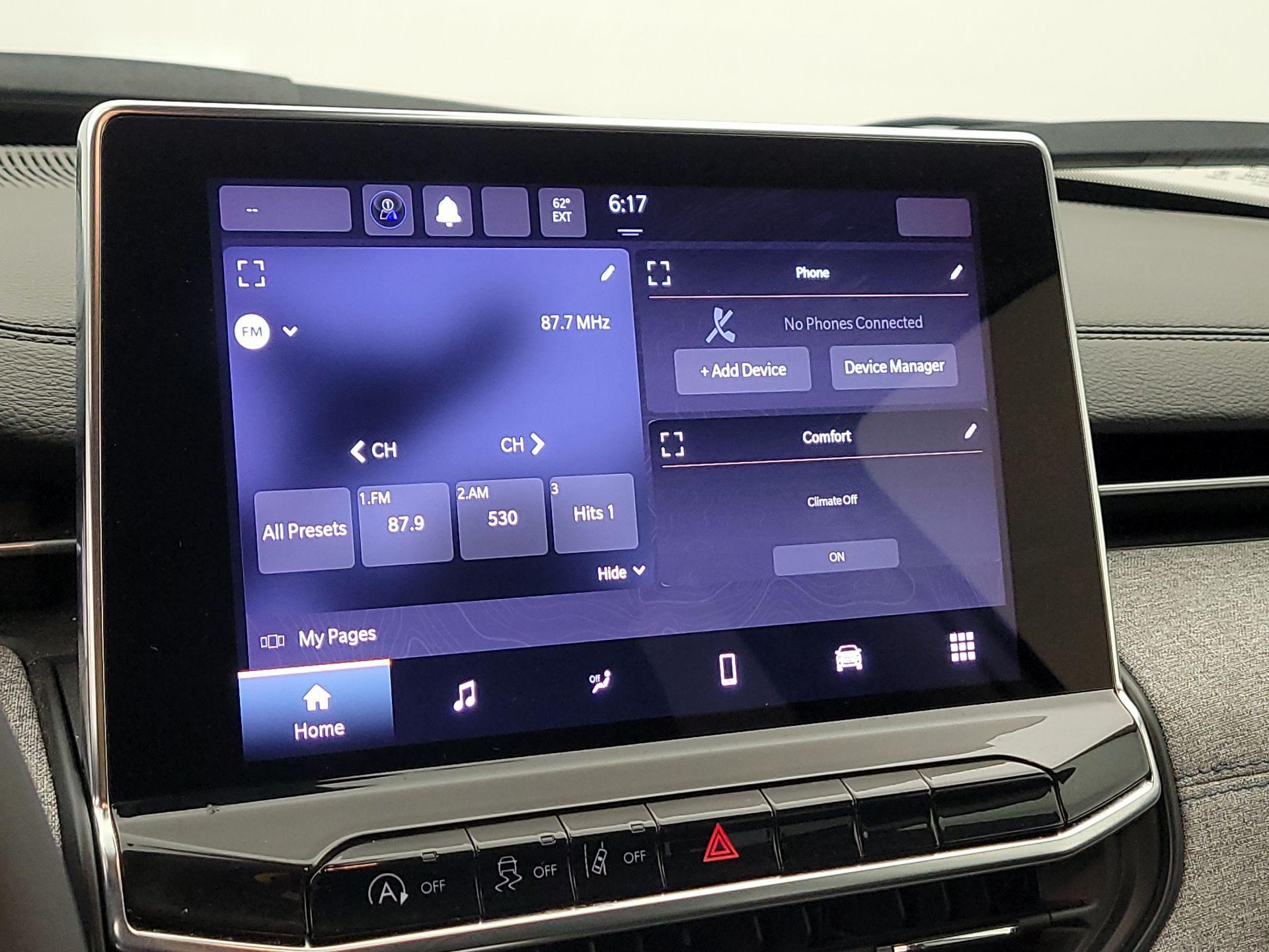 Thumbnail: 2022 Jeep Compass - 15