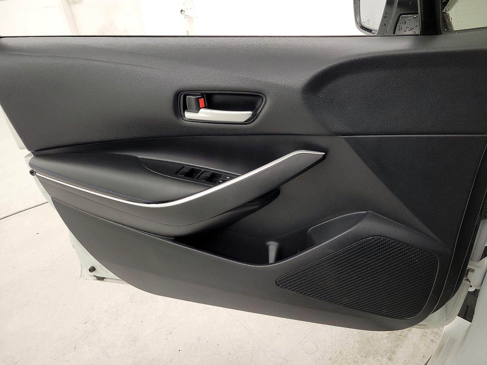 Thumbnail: 2022 Toyota Corolla - 12