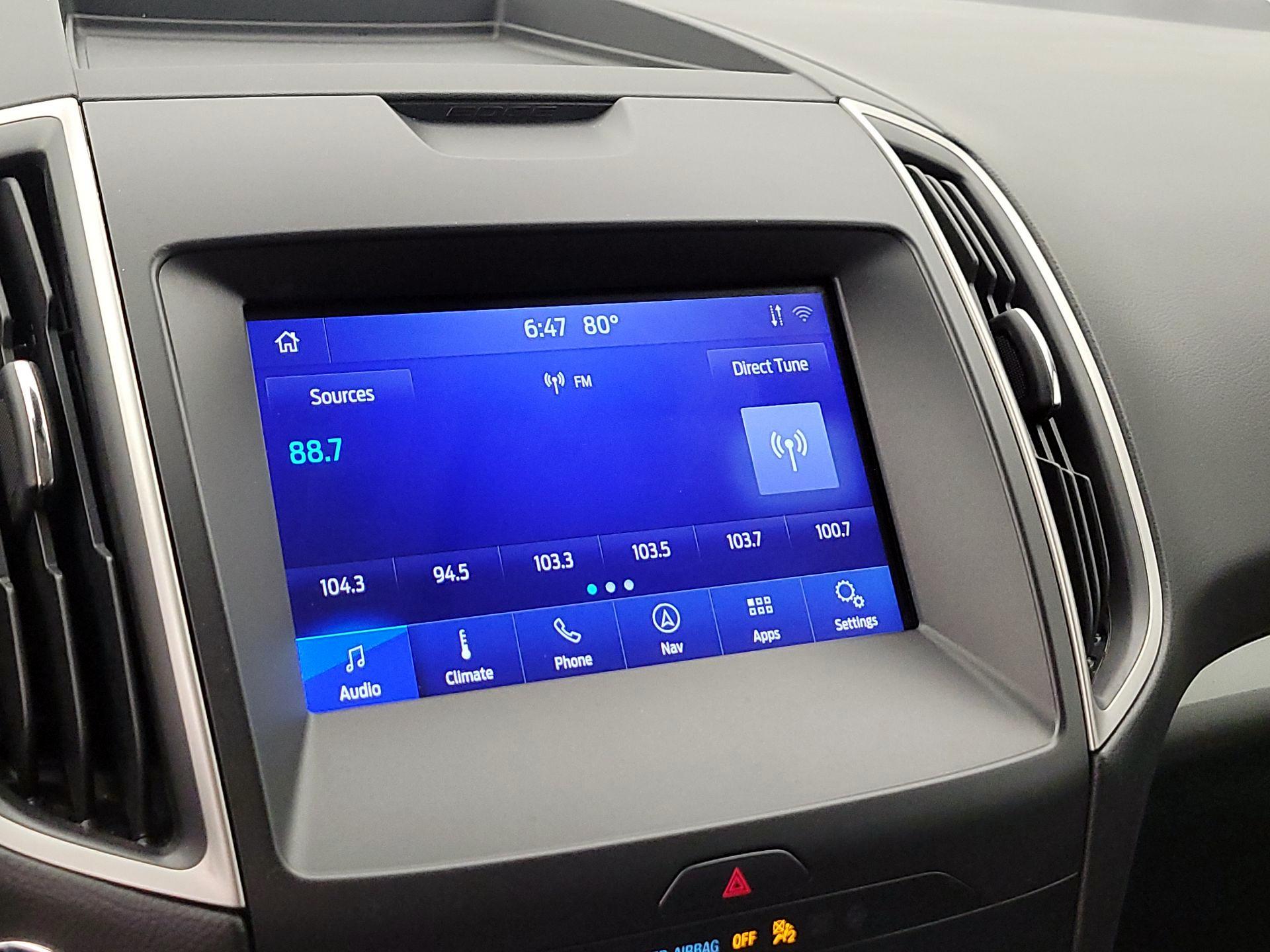 Thumbnail: 2020 Ford Edge - 16