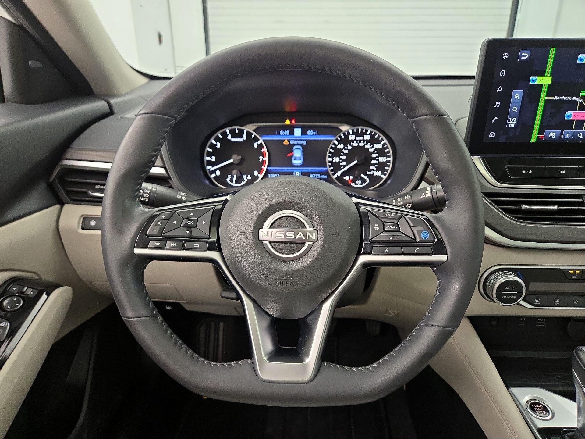 Thumbnail: 2023 Nissan Altima - 10