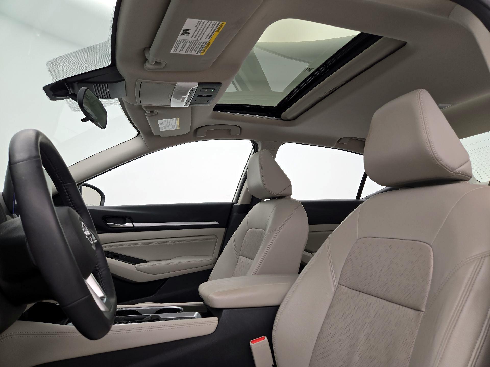 Thumbnail: 2023 Nissan Altima - 20