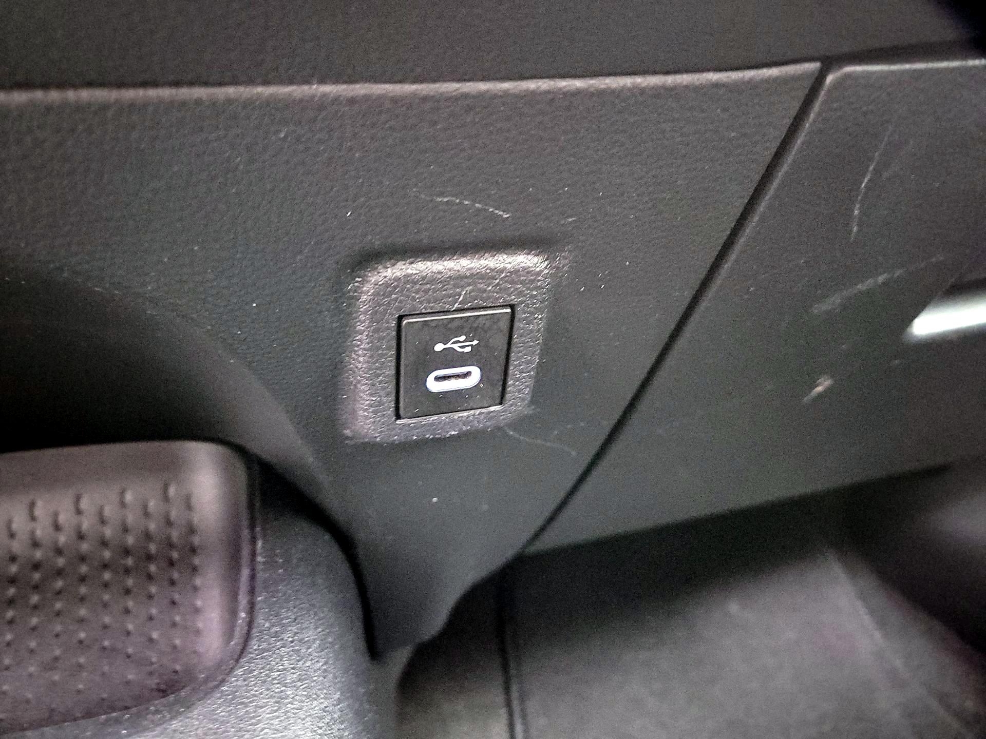 Thumbnail: 2024 Toyota Corolla - 18