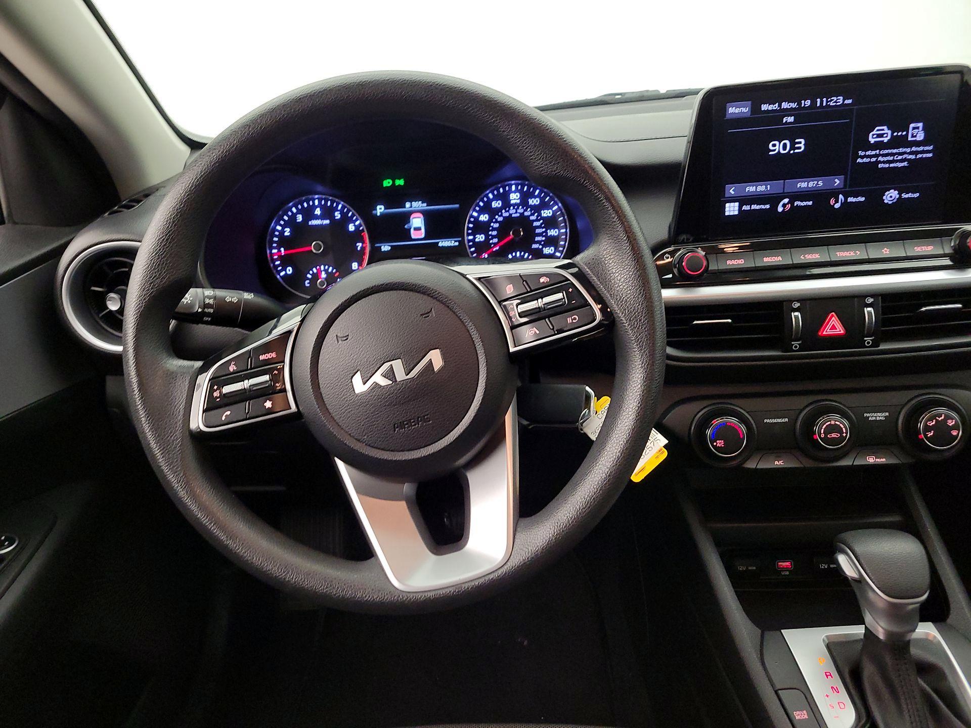 Thumbnail: 2023 Kia Forte - 10