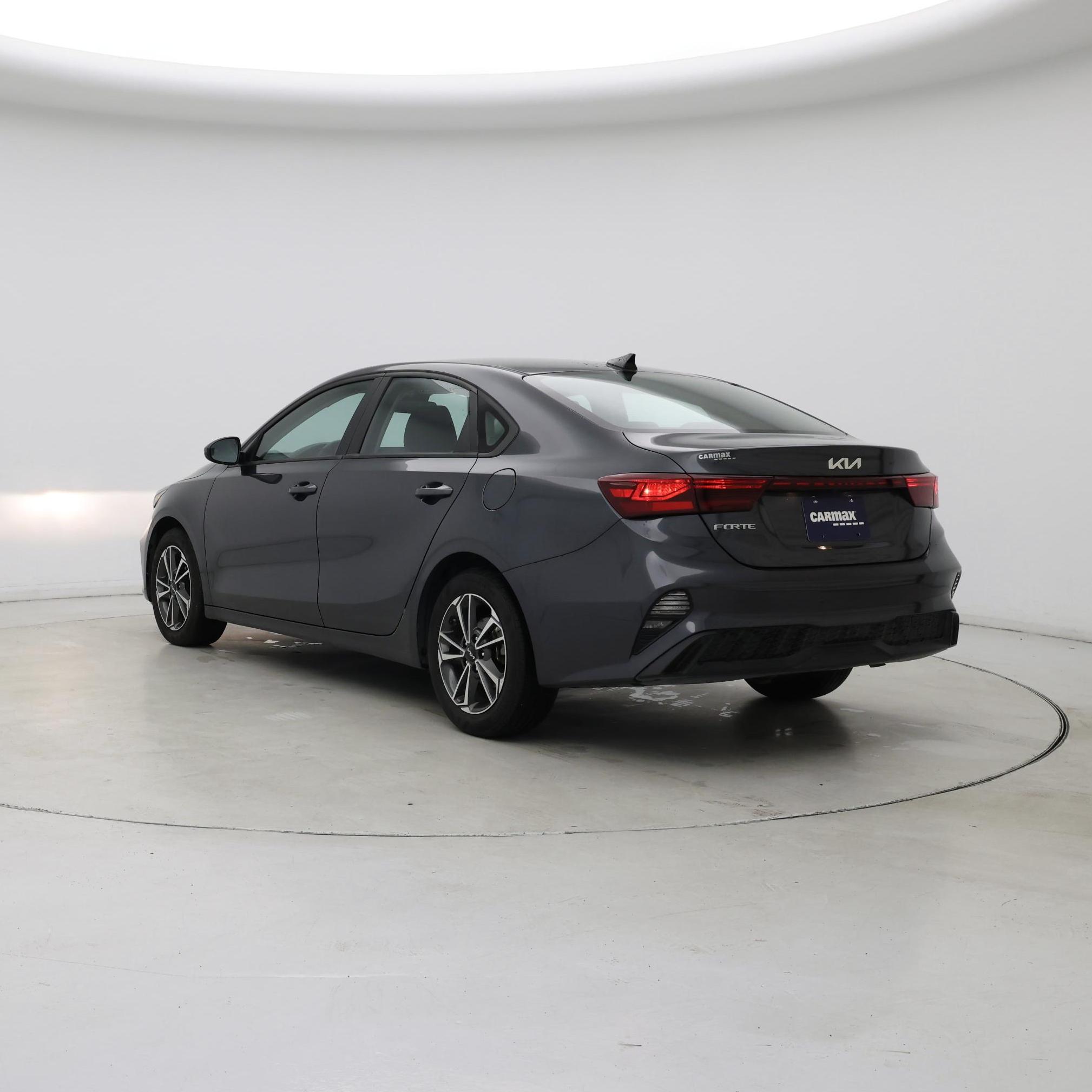 Thumbnail: 2023 Kia Forte - 2