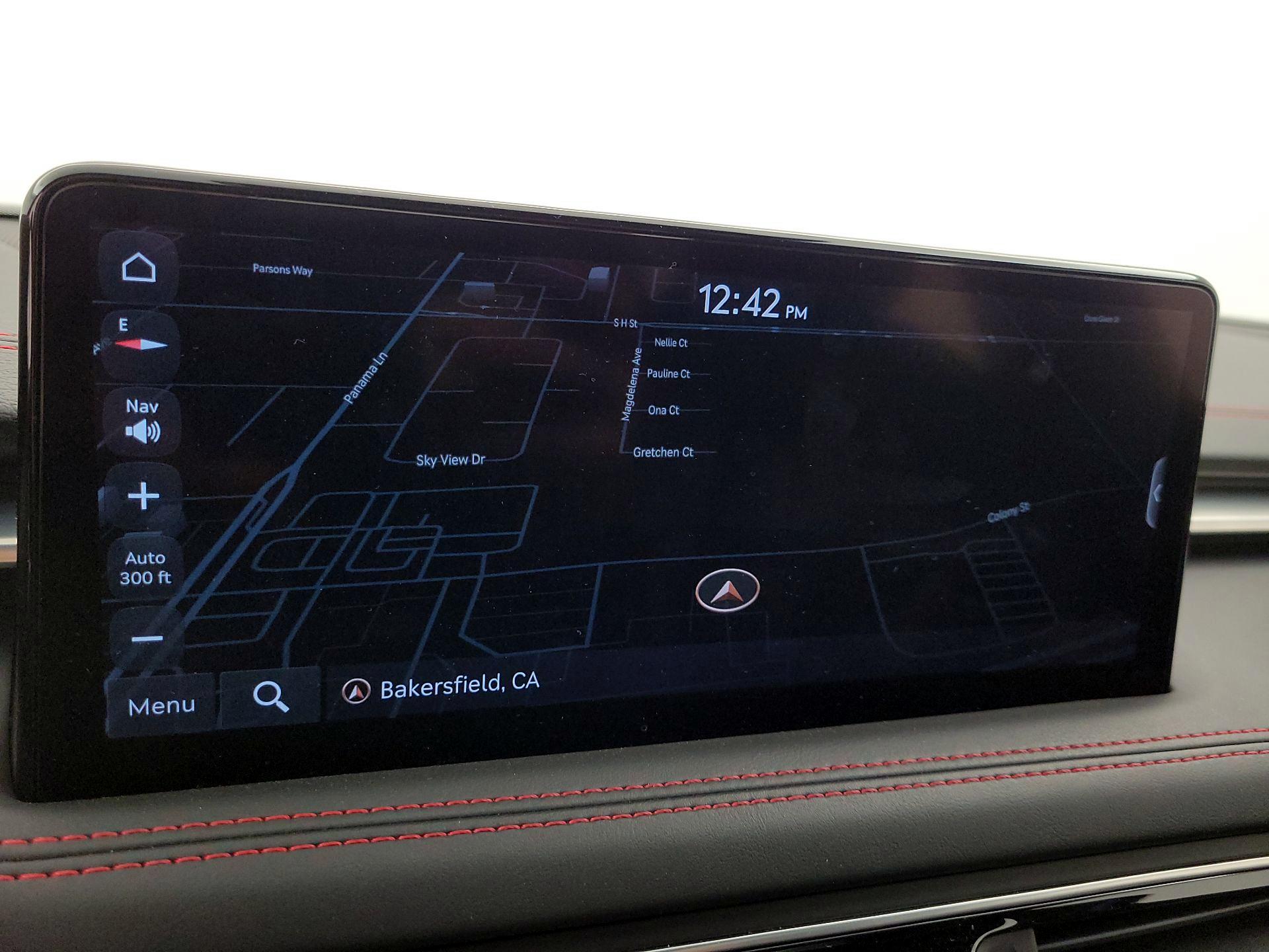 Thumbnail: 2023 Genesis G70 - 14