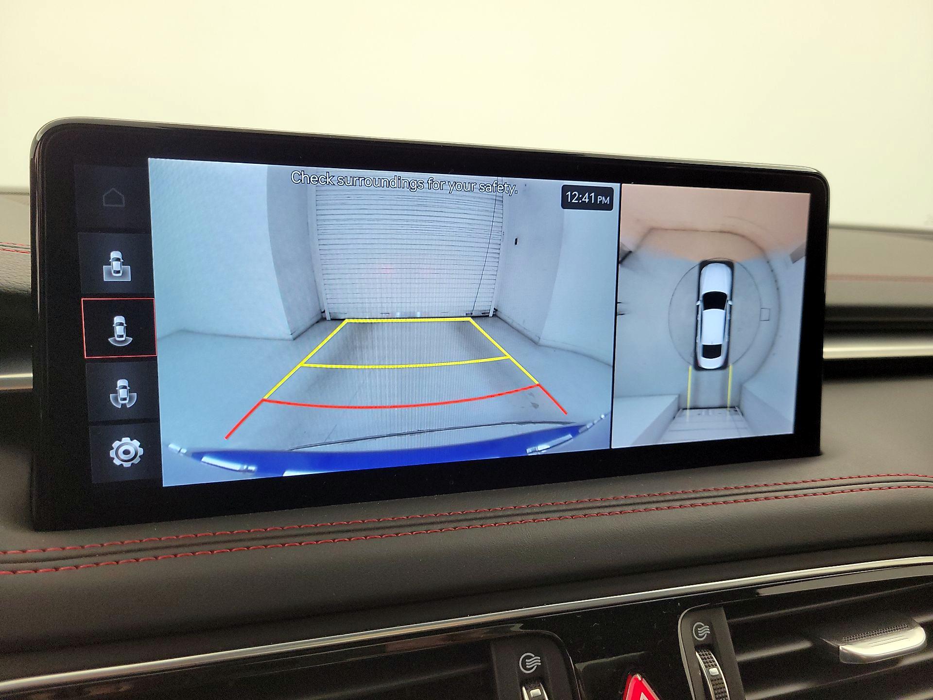 Thumbnail: 2023 Genesis G70 - 15