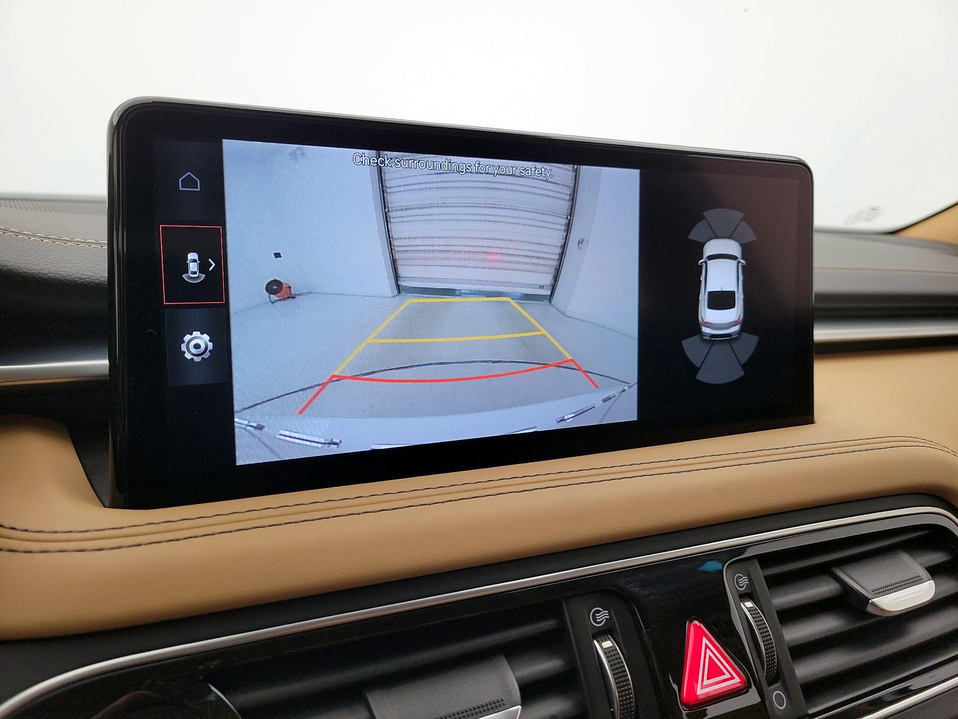 Thumbnail: 2022 Genesis G70 - 15