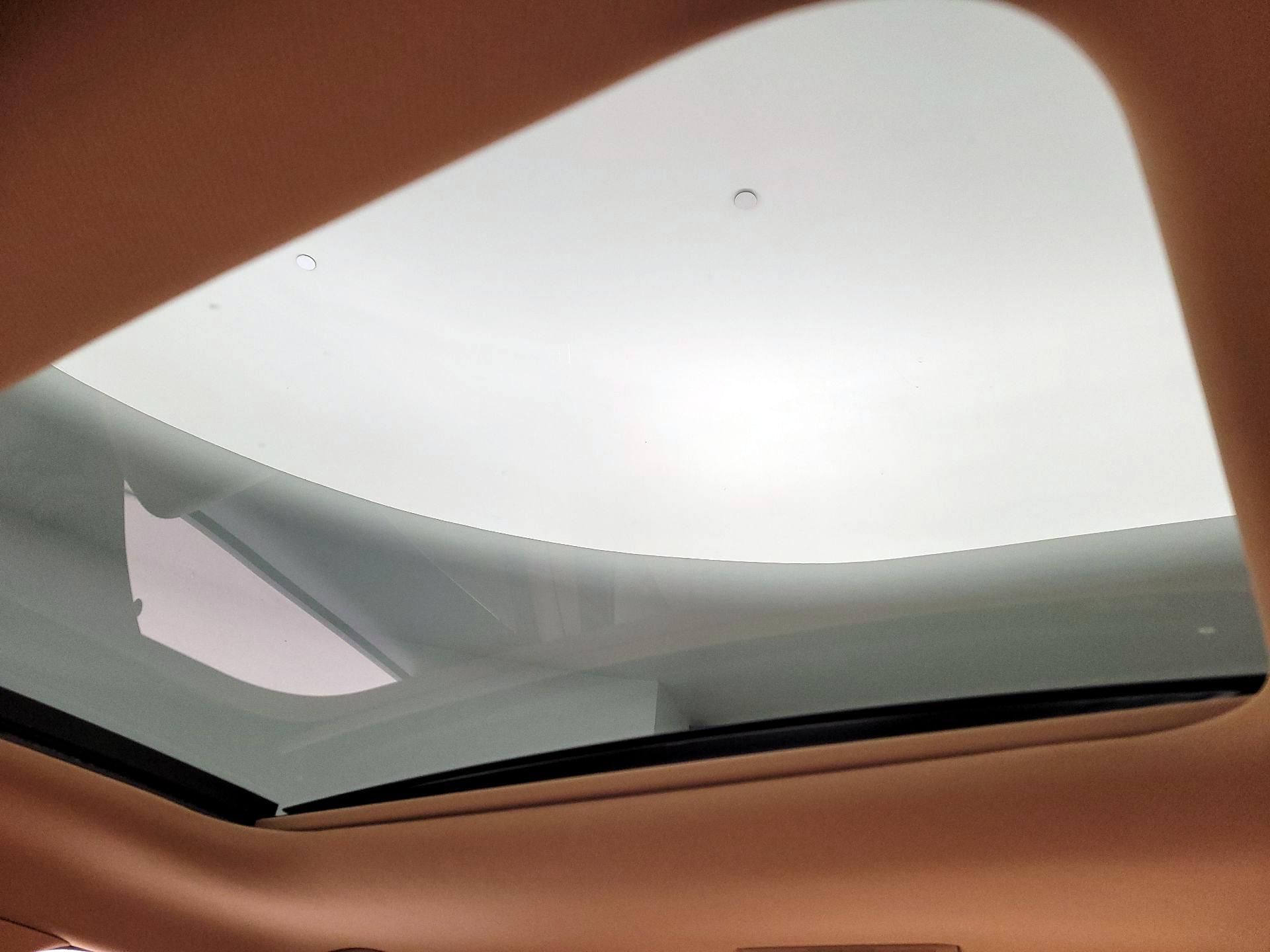 Thumbnail: 2022 Genesis G70 - 20