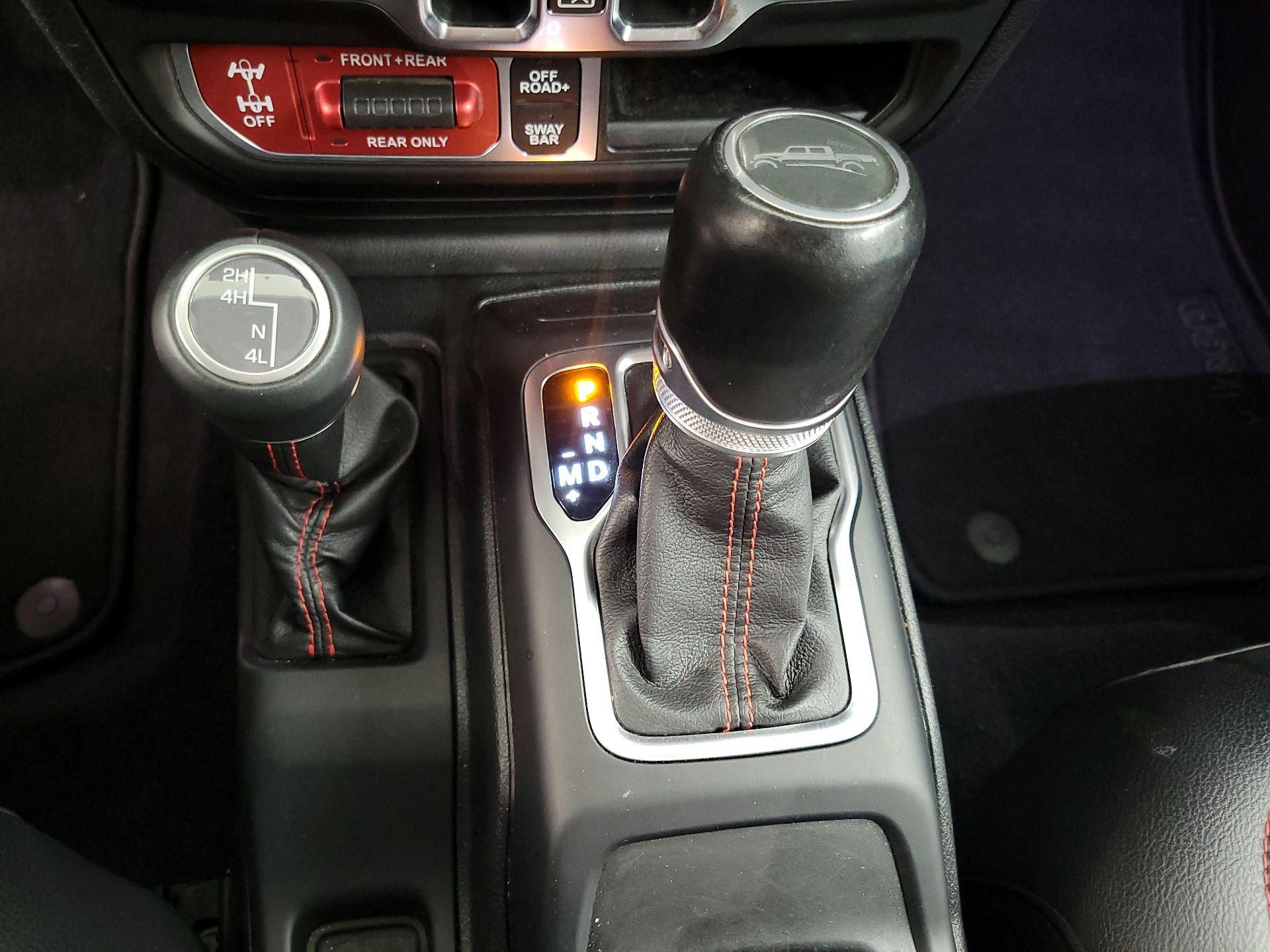 Thumbnail: 2021 Jeep Gladiator - 18