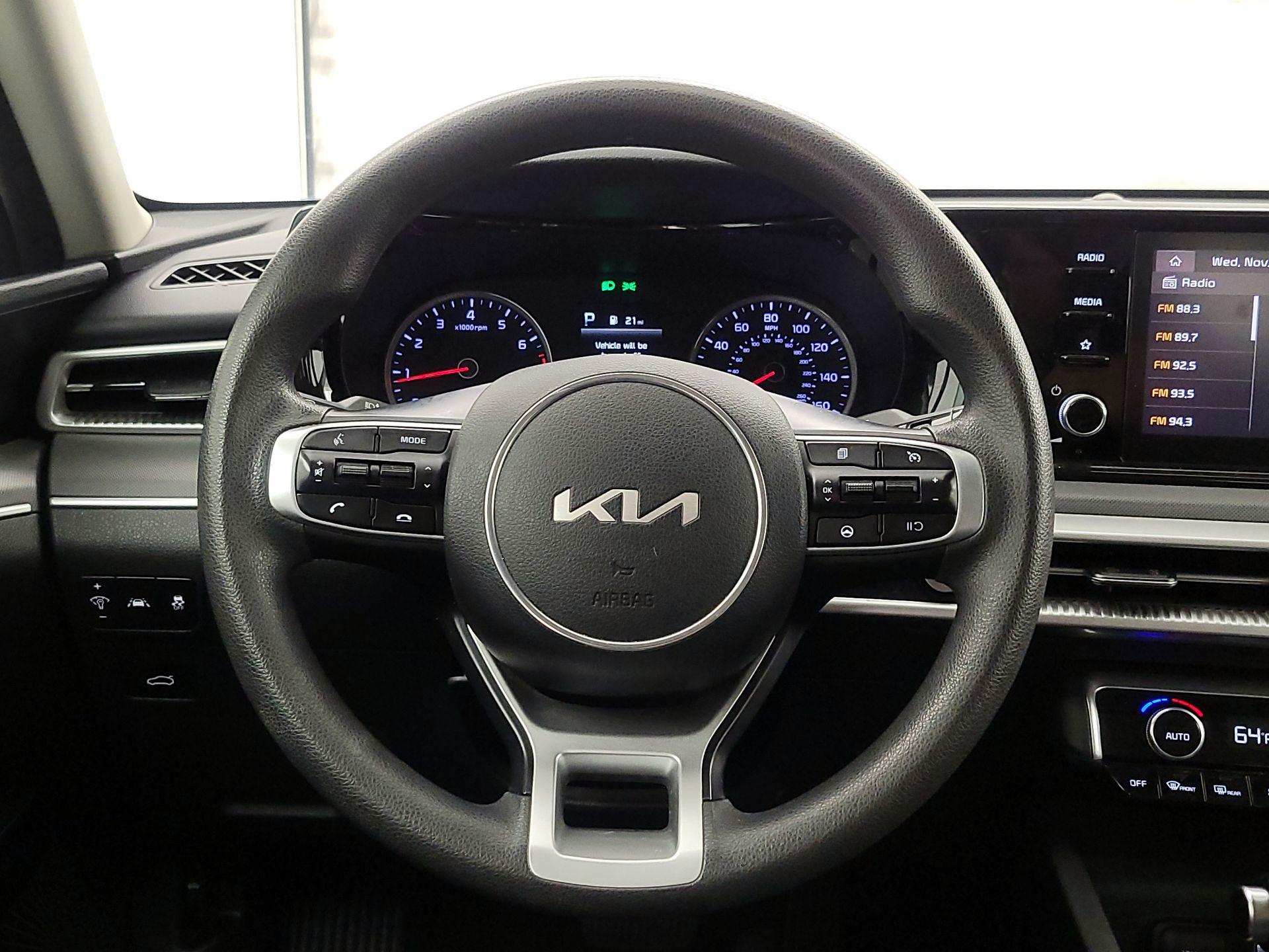 Thumbnail: 2022 Kia K5 - 10
