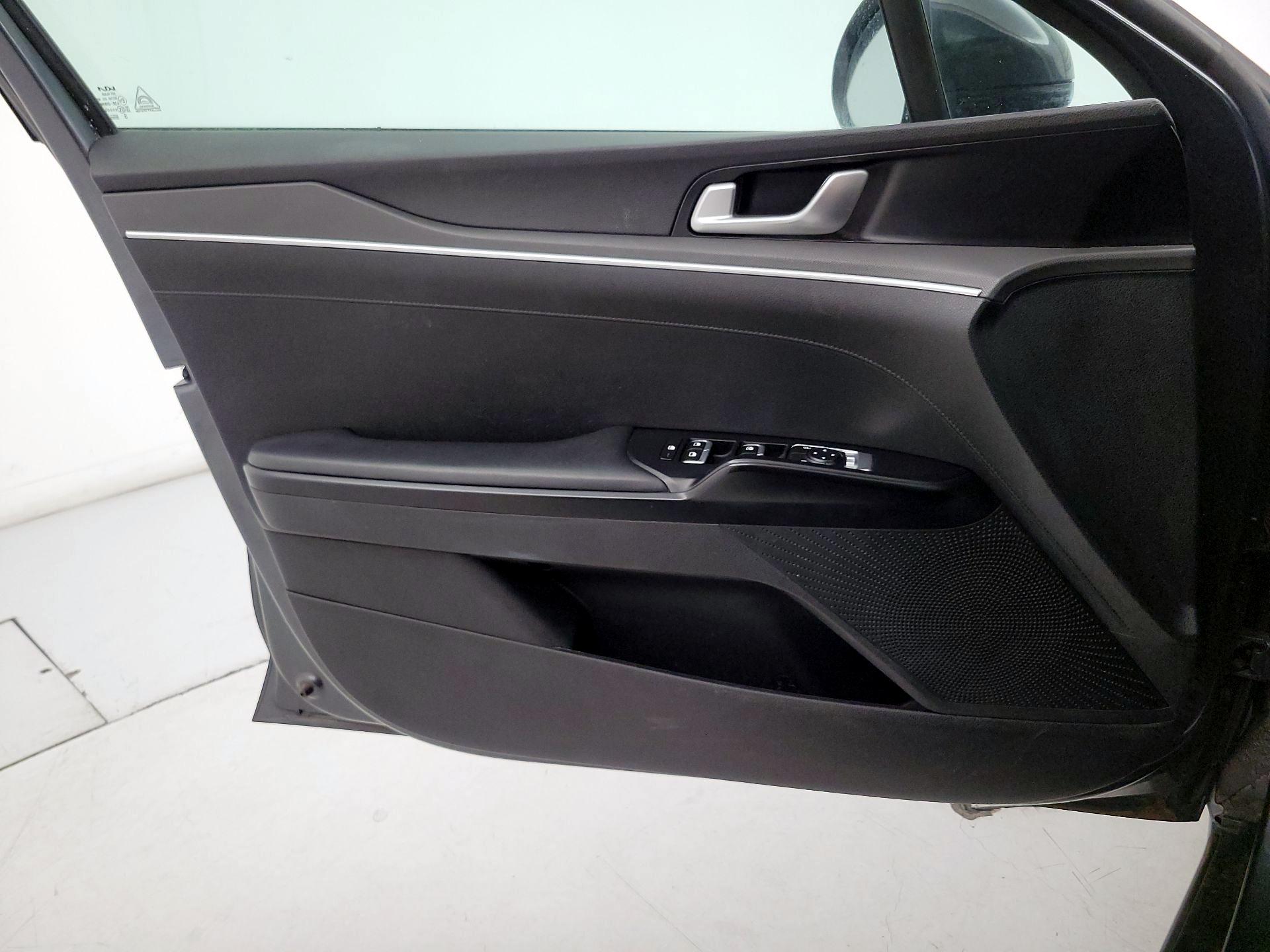 Thumbnail: 2022 Kia K5 - 12