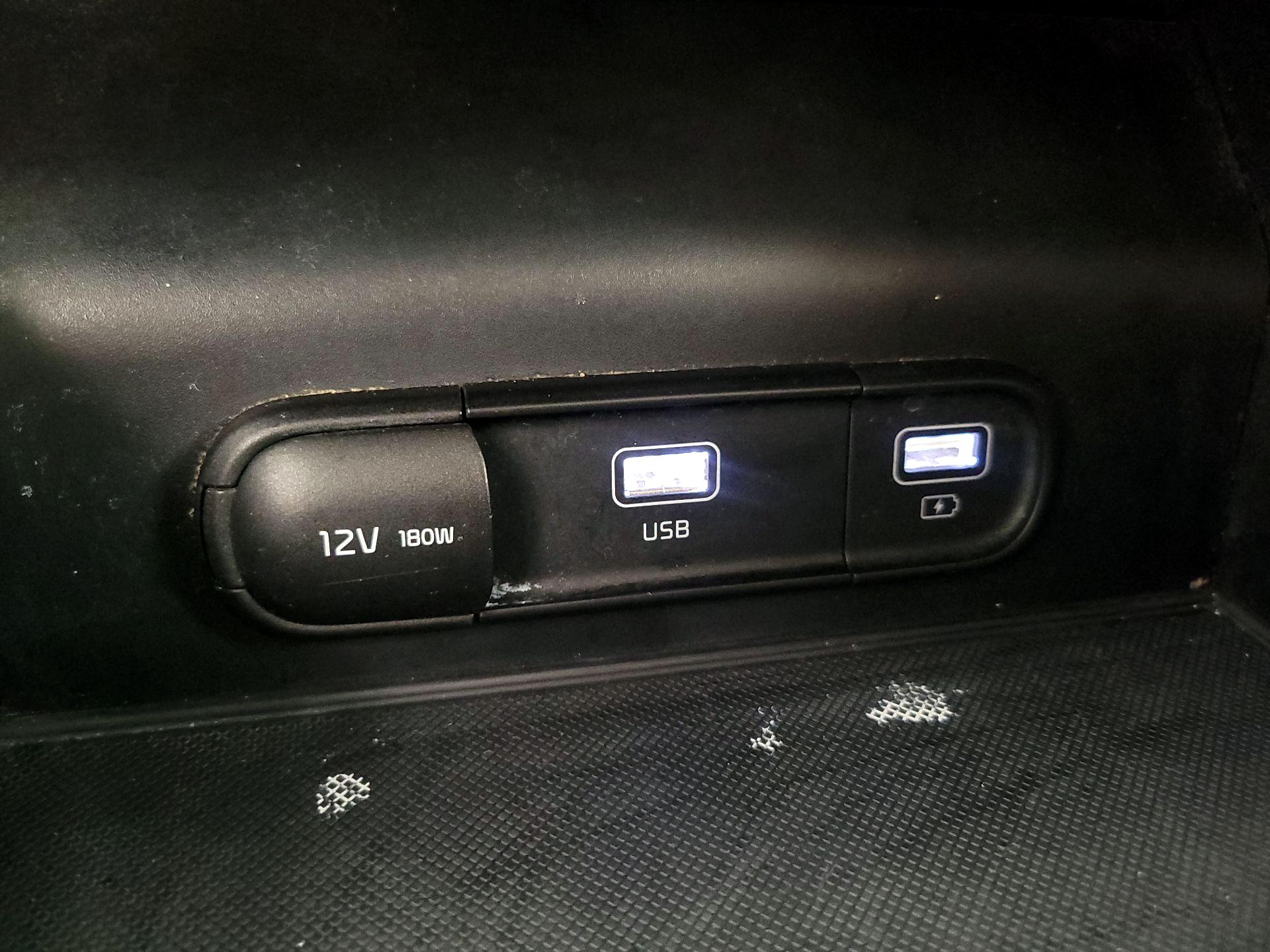 Thumbnail: 2022 Kia K5 - 18