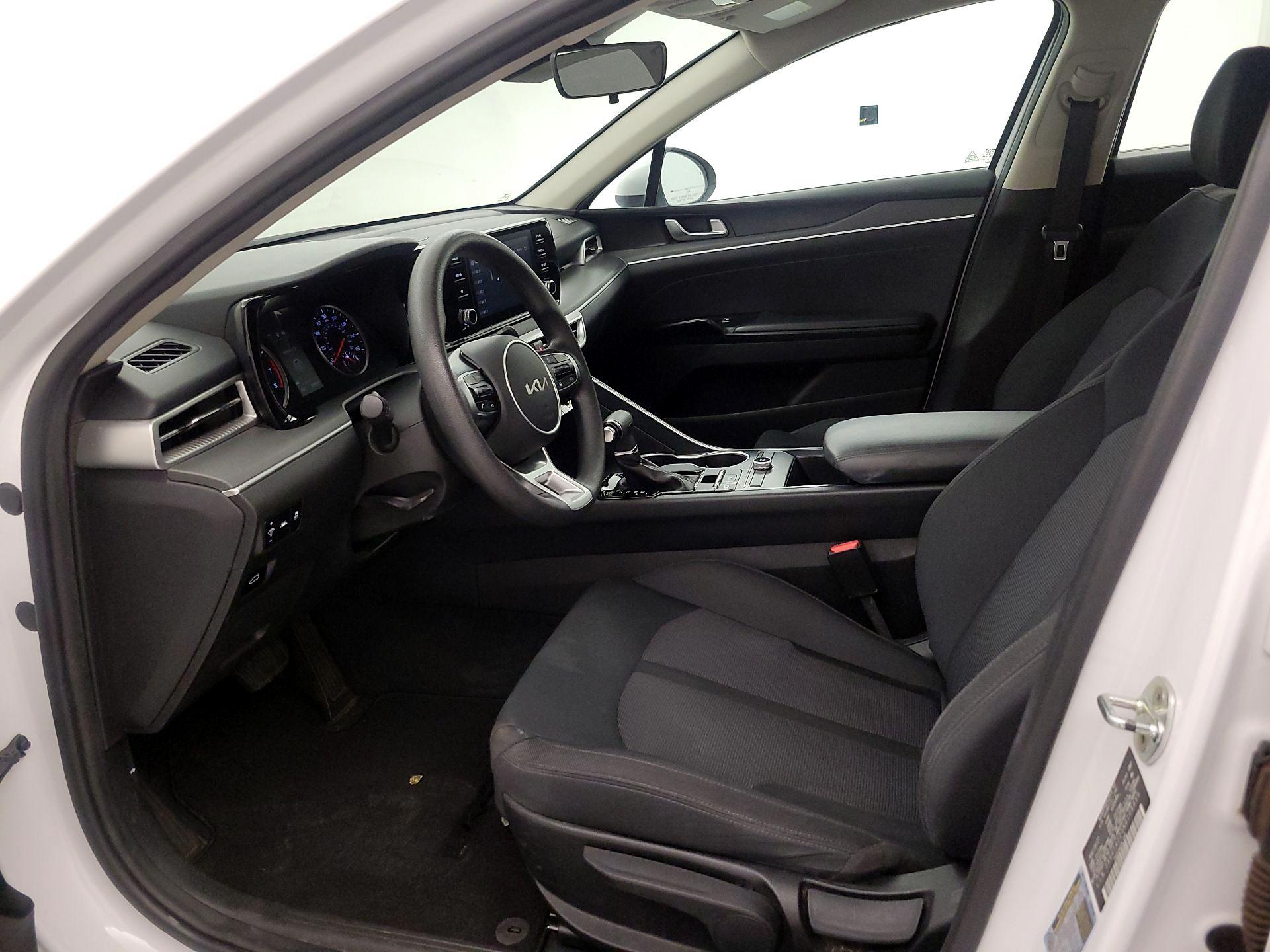 Thumbnail: 2022 Kia K5 - 12