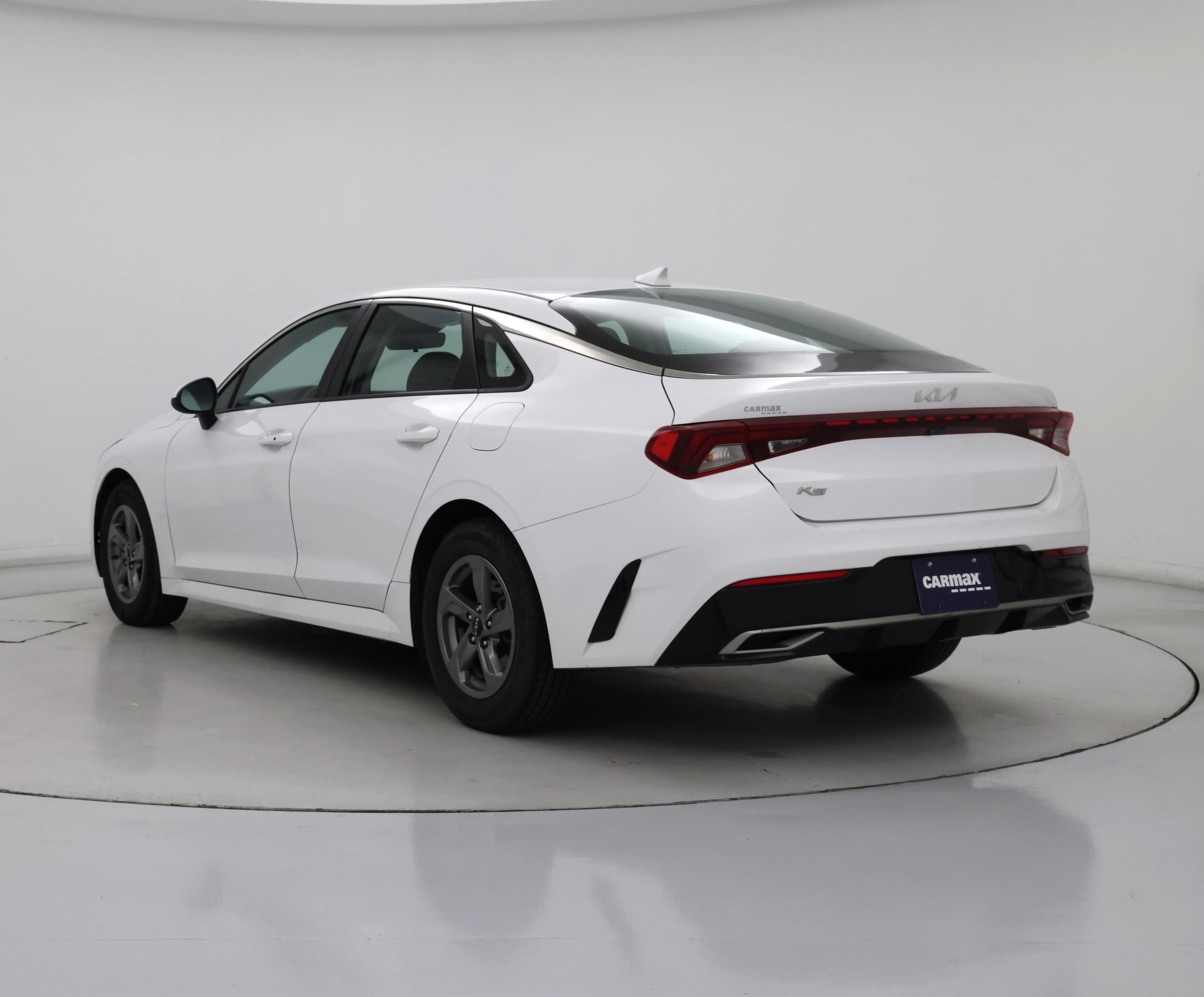 Thumbnail: 2022 Kia K5 - 2