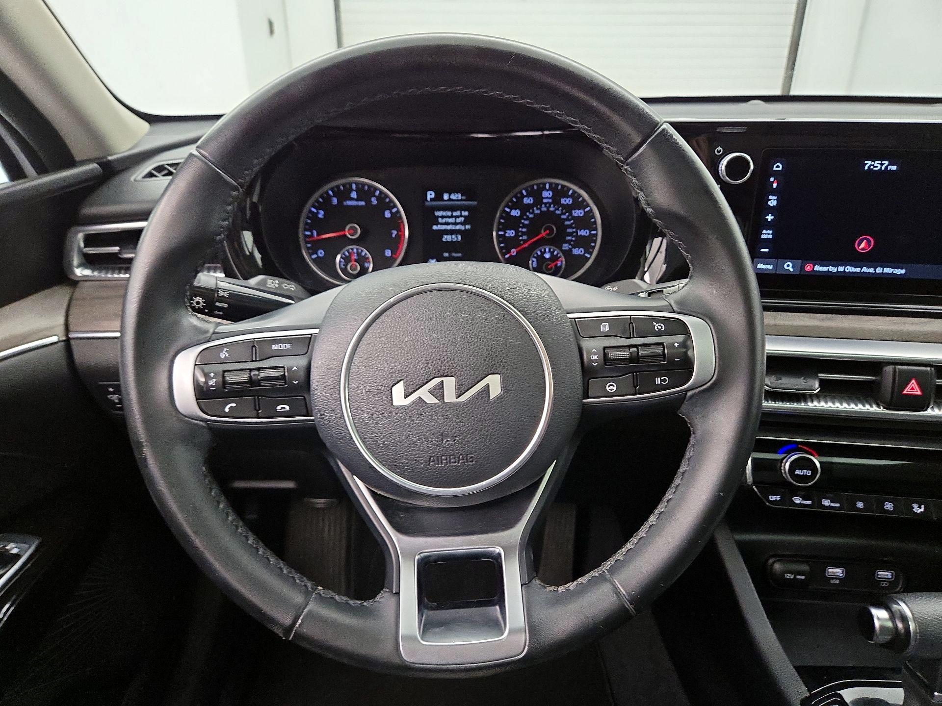 Thumbnail: 2023 Kia K5 - 10