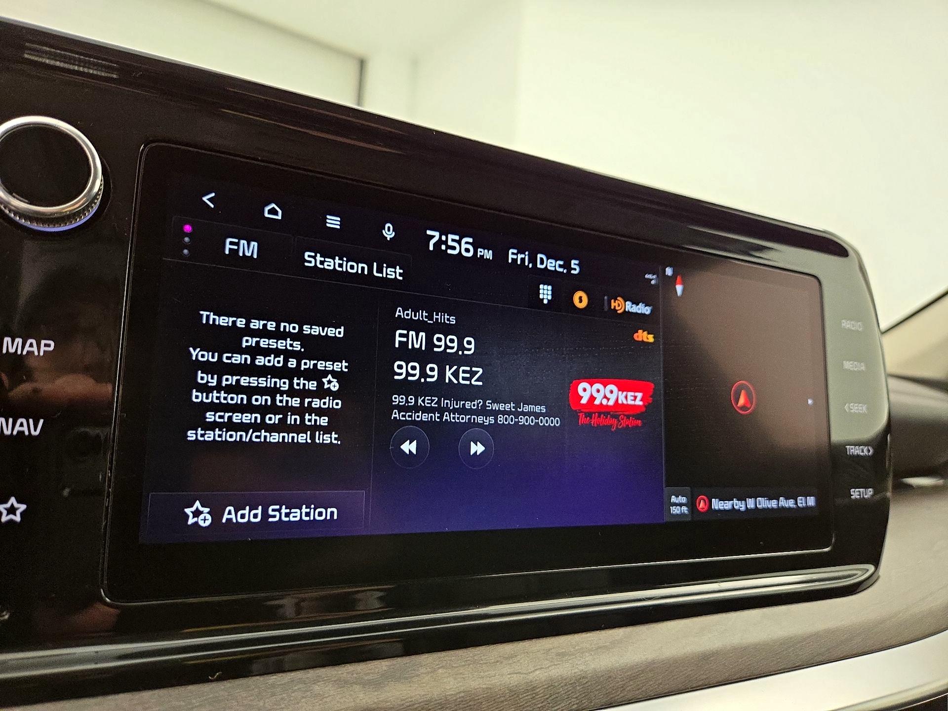 Thumbnail: 2023 Kia K5 - 16