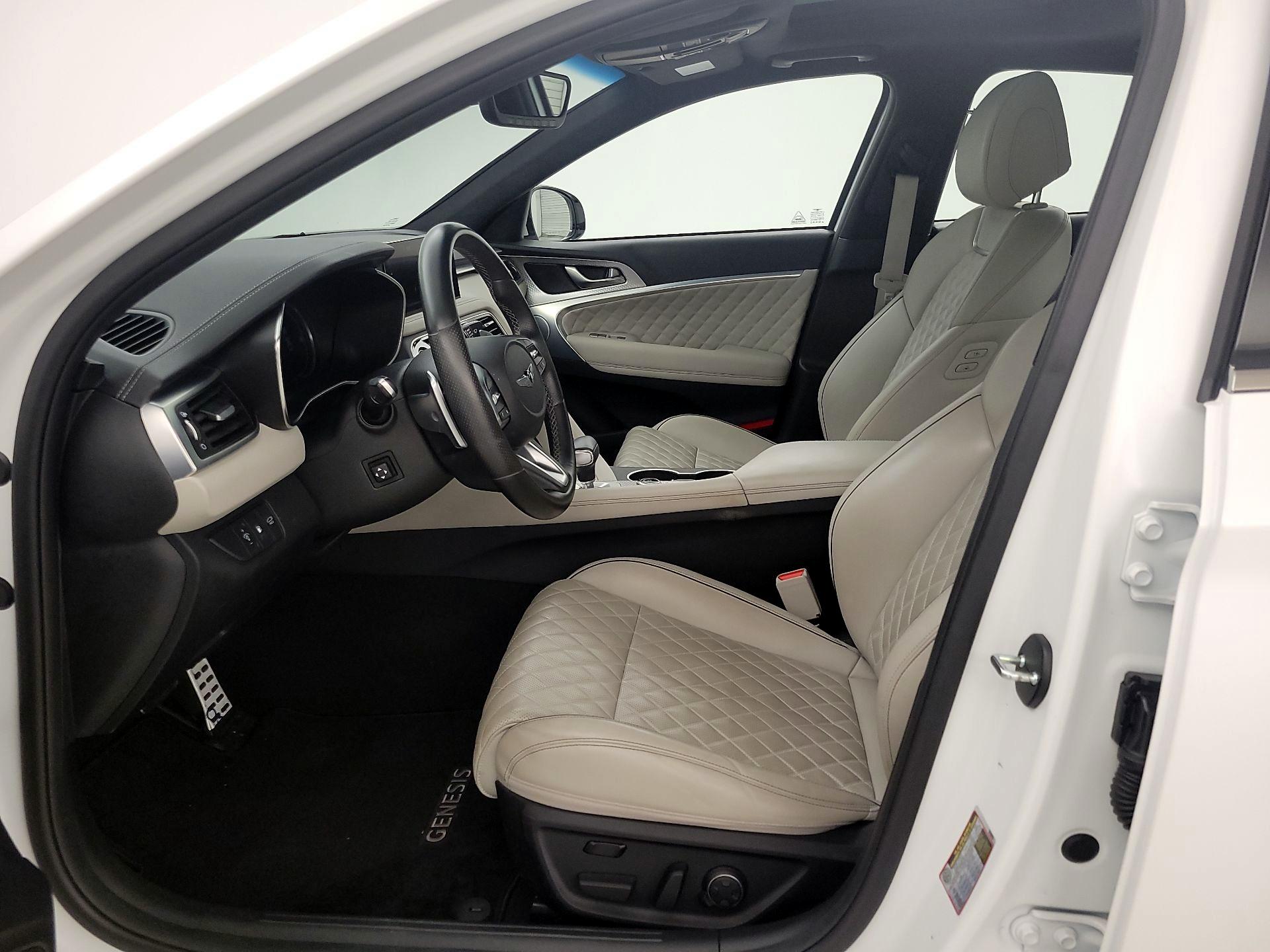 Thumbnail: 2023 Genesis G70 - 11