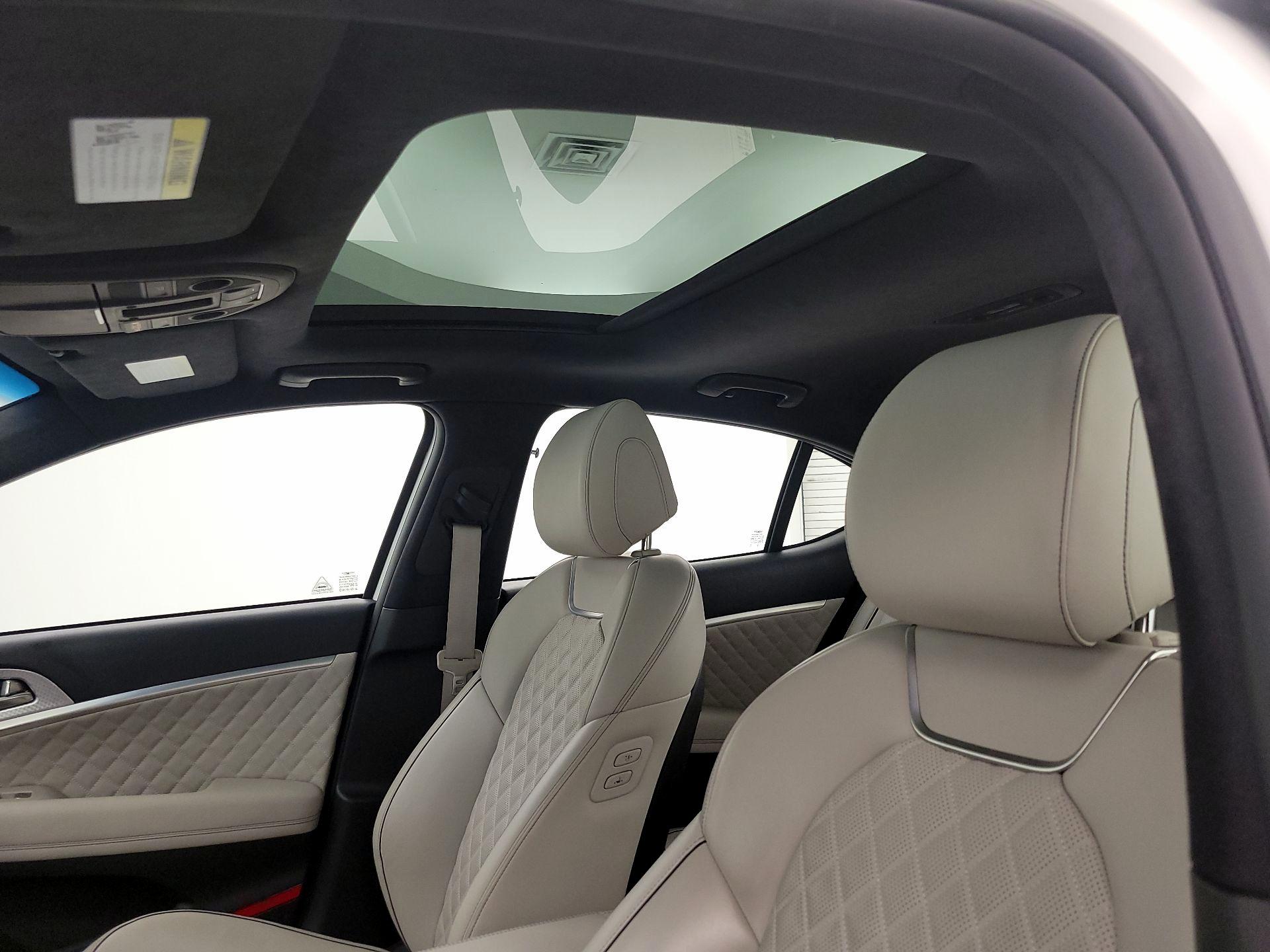 Thumbnail: 2023 Genesis G70 - 20