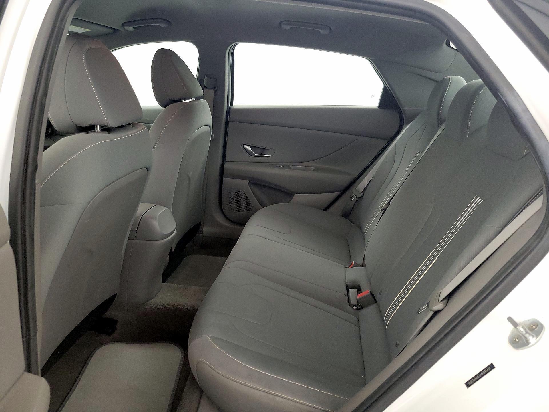 Thumbnail: 2021 Hyundai Elantra - 19