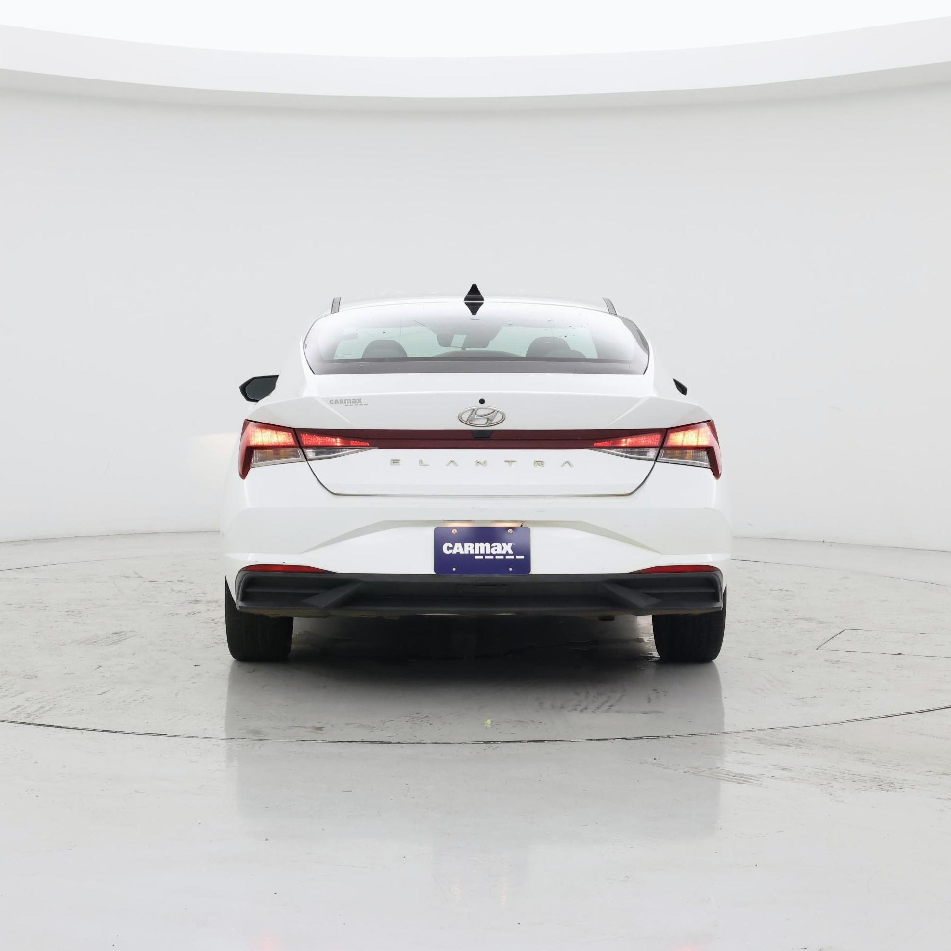 Thumbnail: 2021 Hyundai Elantra - 6